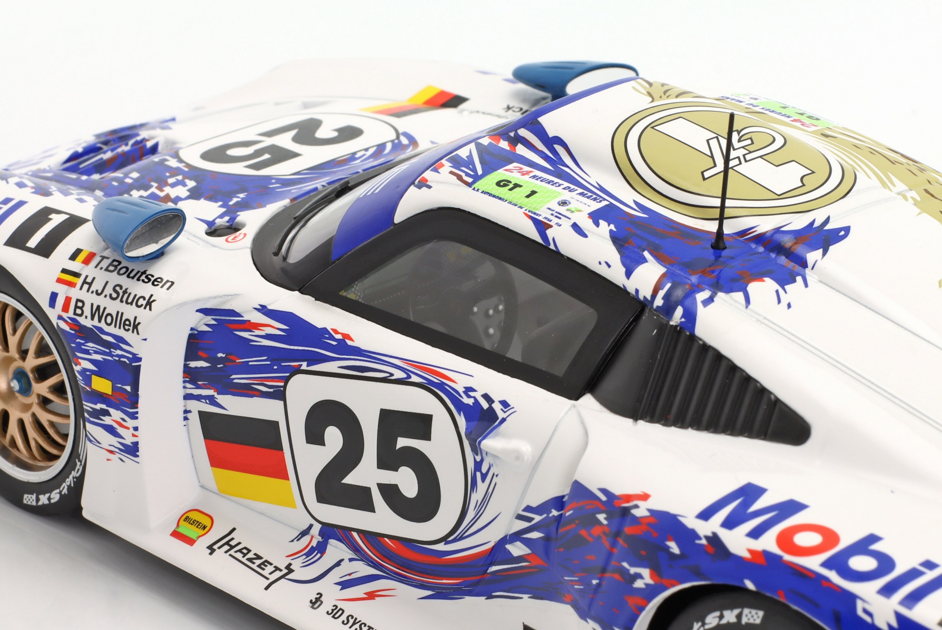 Porsche 911 GT1 #25 2nd 24h LeMans 1996 Stuck, Boutsen, Wollek  