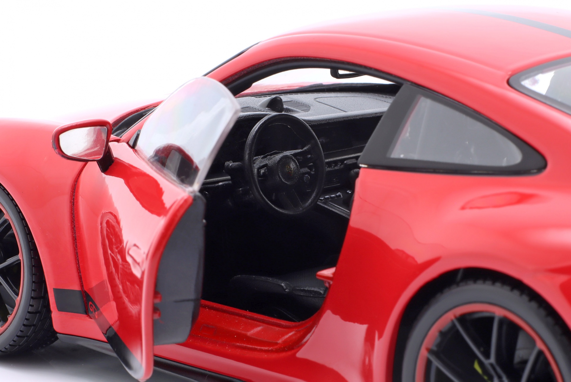 Porsche 911 (992) GT3 Baujahr 2022 rot  