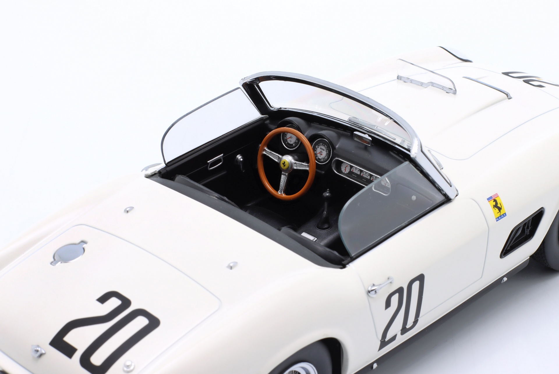 Ferrari 250 GT California Spyder #20 24h LeMans 1960  