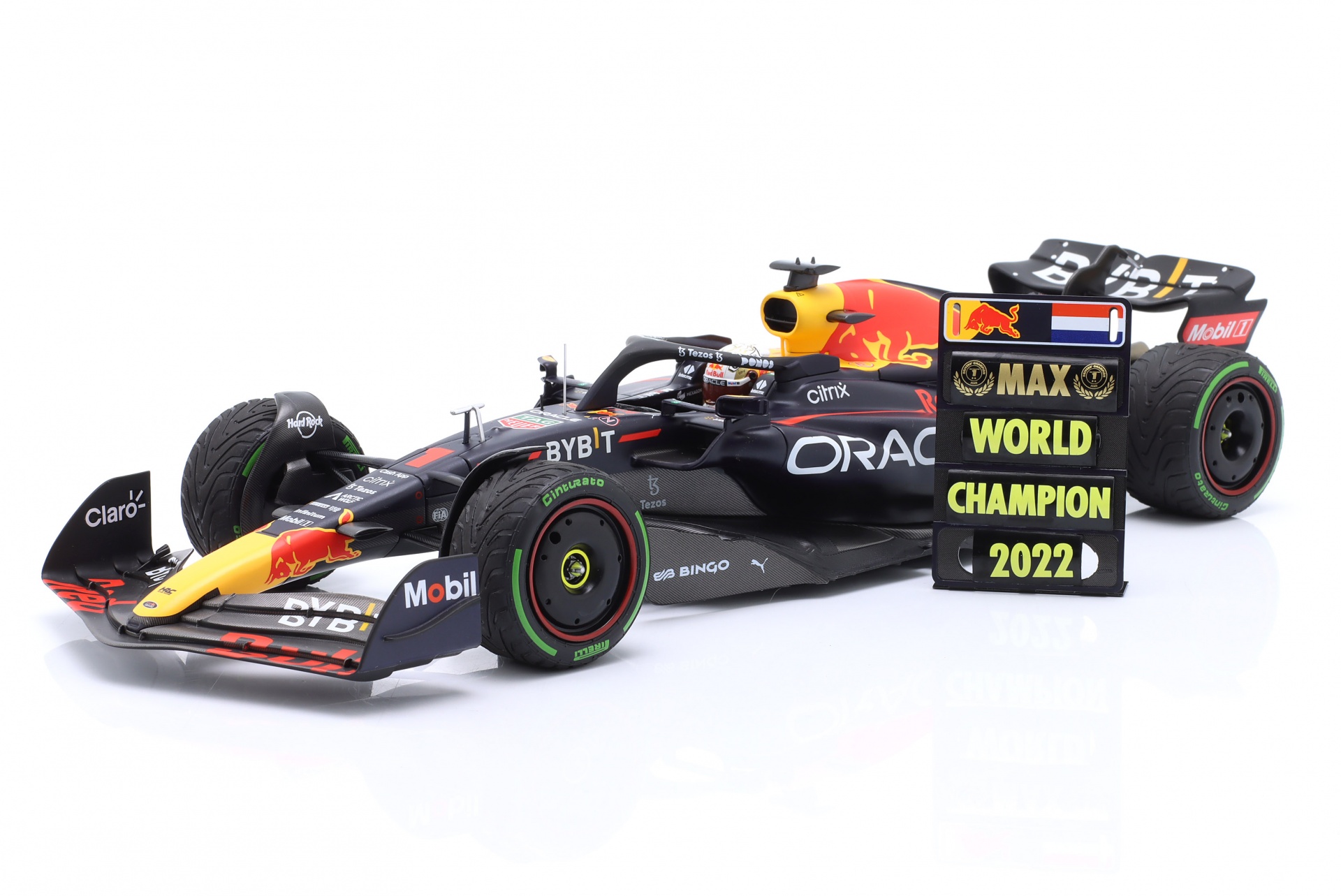 M Verstappen Red Bull RB18 #1 Sieger Japan GP Formel 1 Weltmeister 2022  