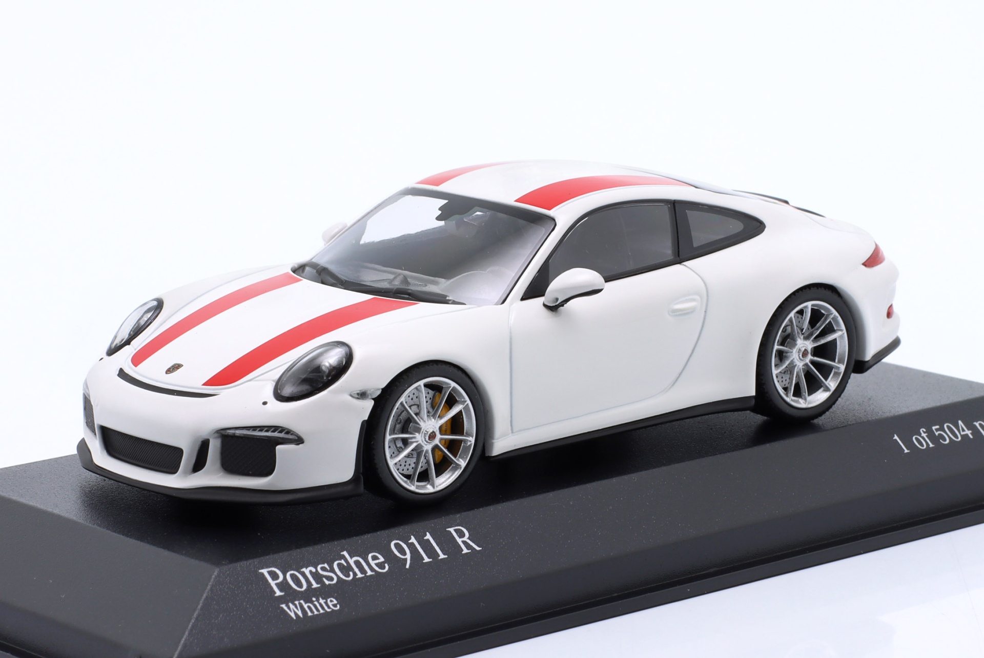 Porsche 911 (991) R Baujahr 2016 wei&szlig; / rot  