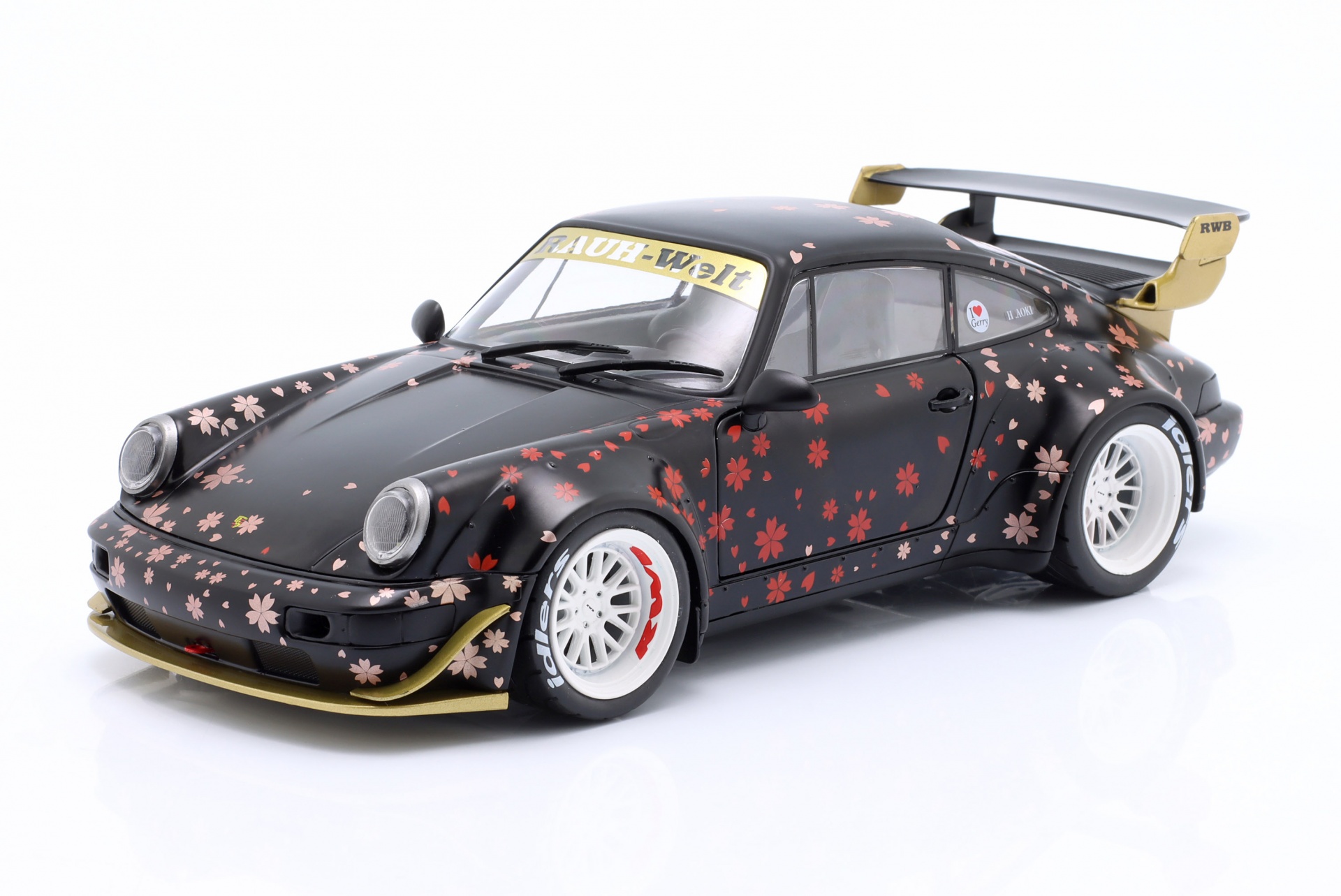 Porsche 911 (964) RWB Rauh-Welt Aoki 2021 schwarz mit Dekor  