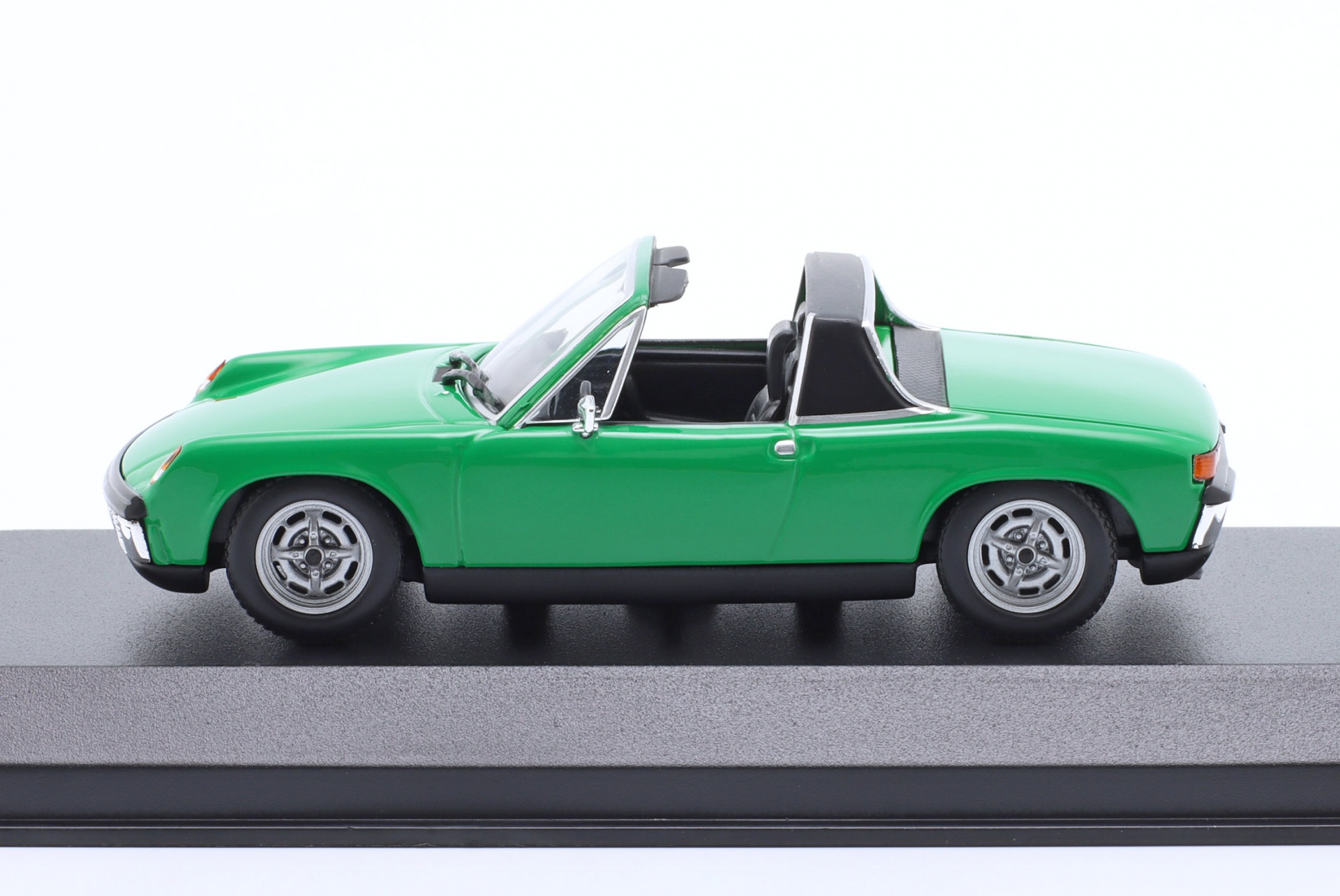 VW-Porsche 914/4 Baujahr 1972 gr&uuml;n  