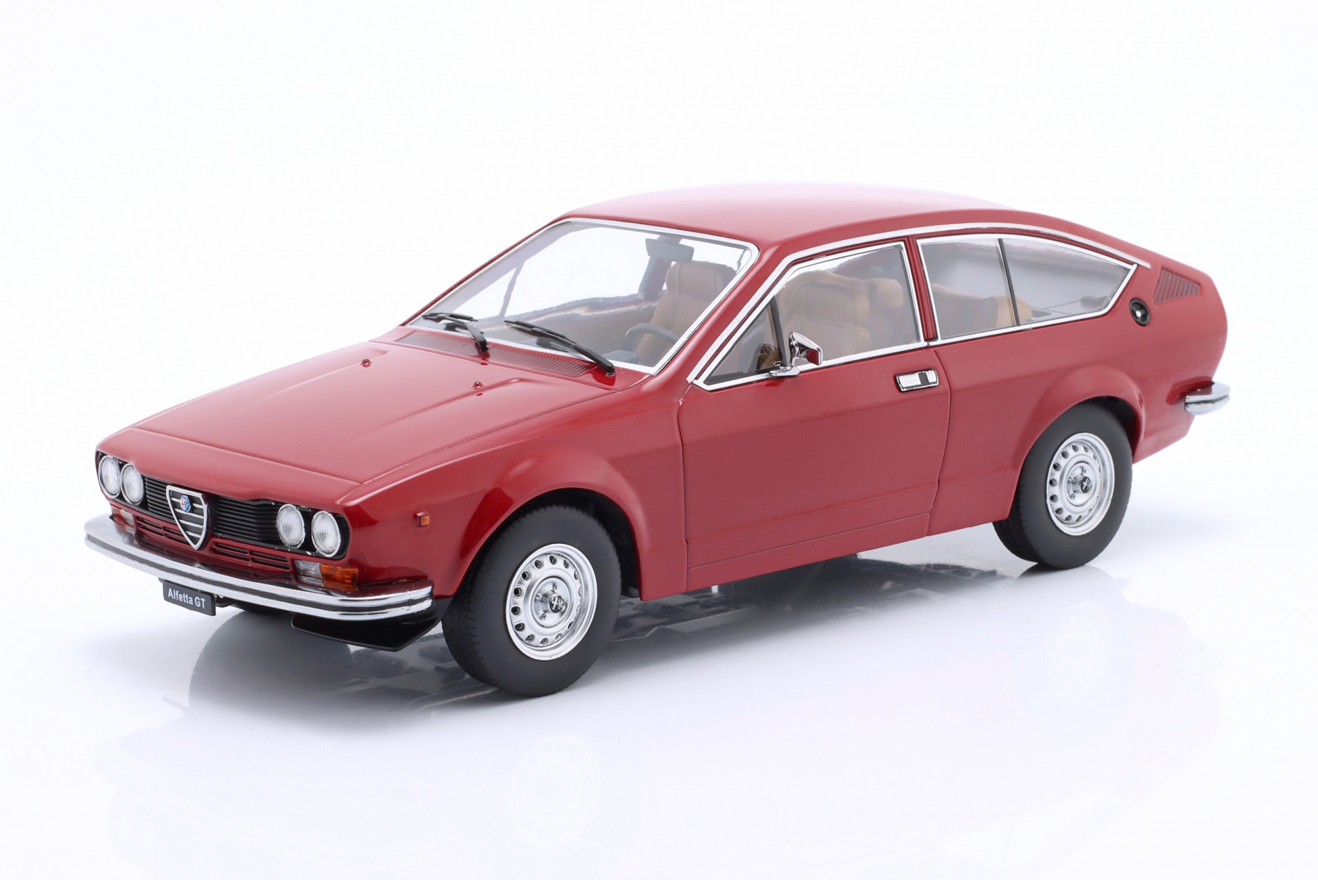 Alfa Romeo Alfetta GT 1.6 Baujahr 1976 rot  