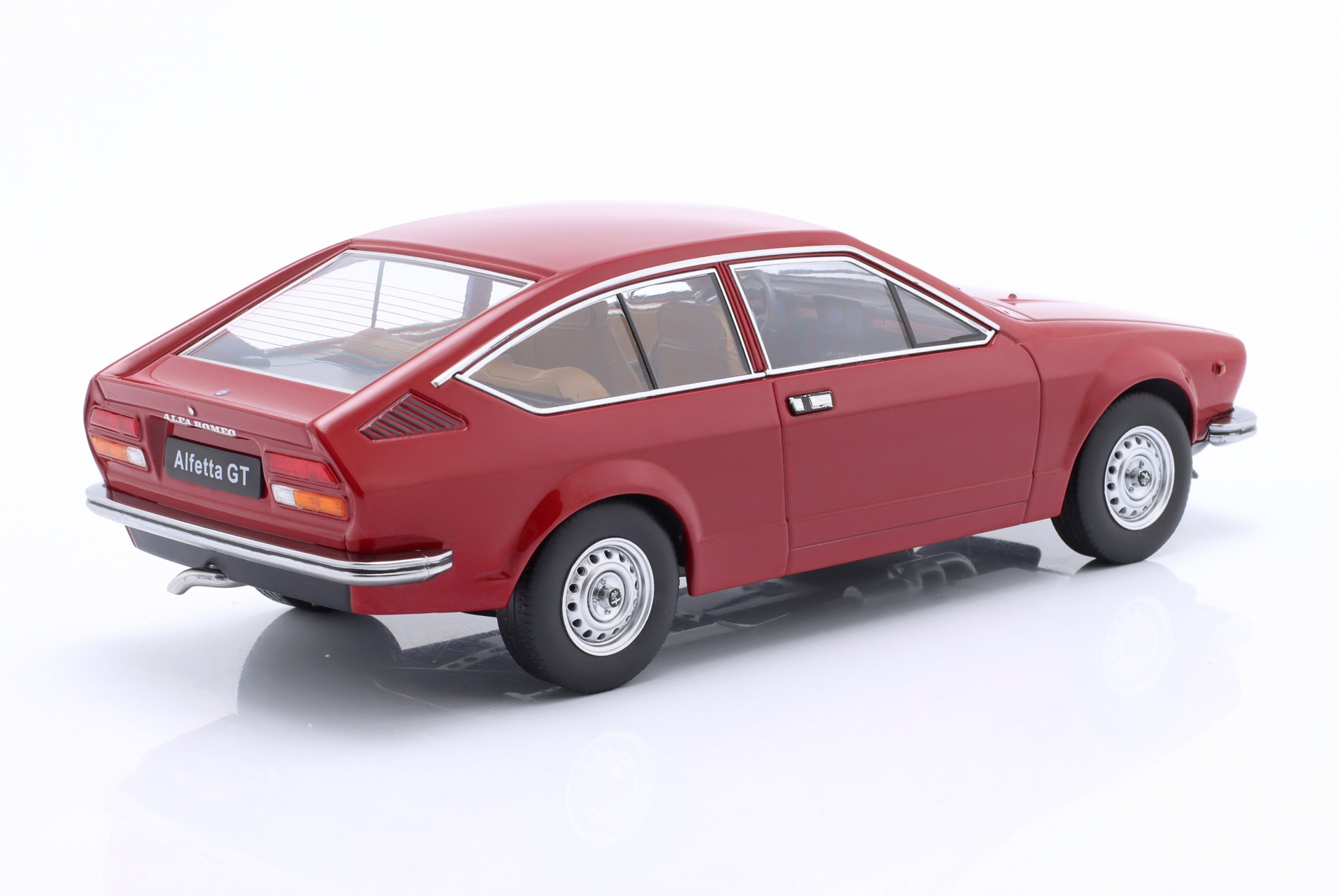 Alfa Romeo Alfetta GT 1.6 Baujahr 1976 rot  
