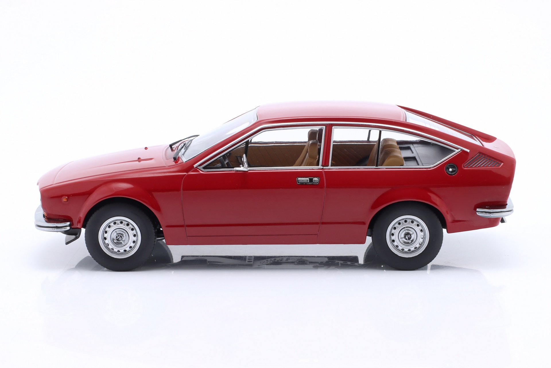 Alfa Romeo Alfetta GT 1.6 Baujahr 1976 rot  