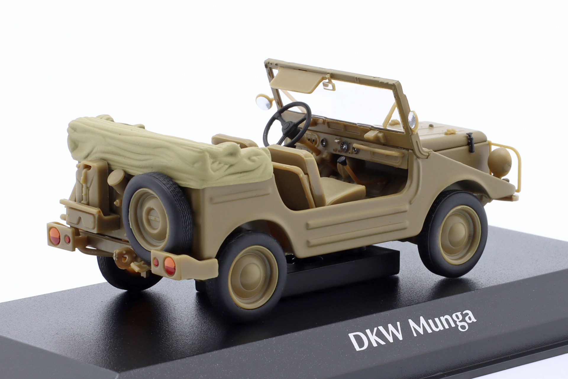 DKW Munga Baujahr 1955 satin khaki-grau  