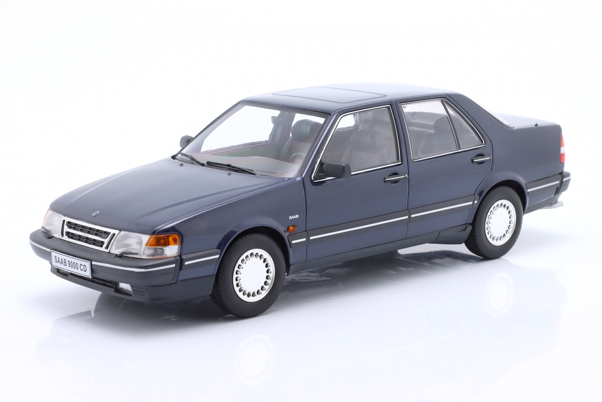 Saab 9000 CD Turbo Baujahr 1990 dunkelblau  