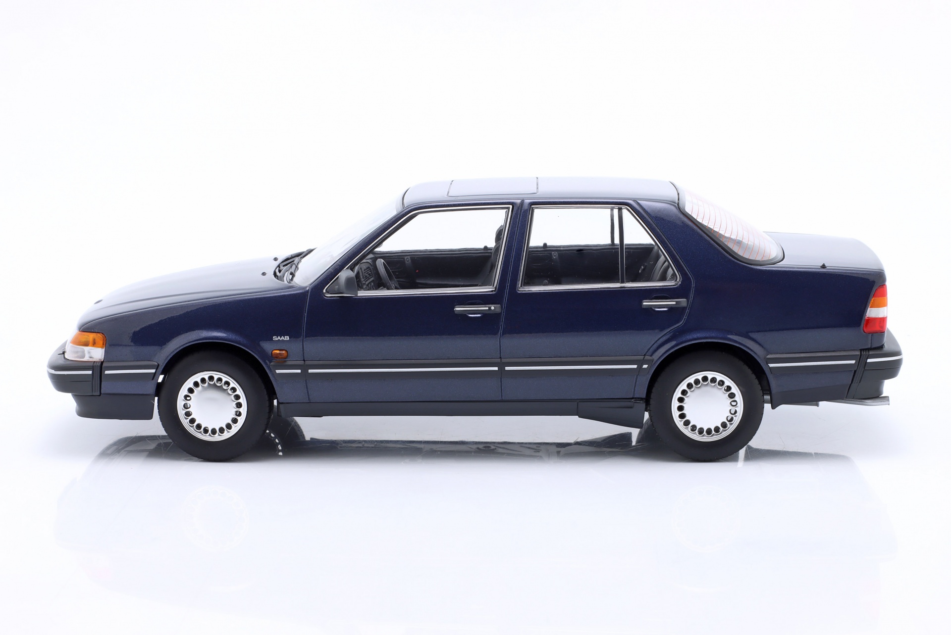 Saab 9000 CD Turbo Baujahr 1990 dunkelblau  