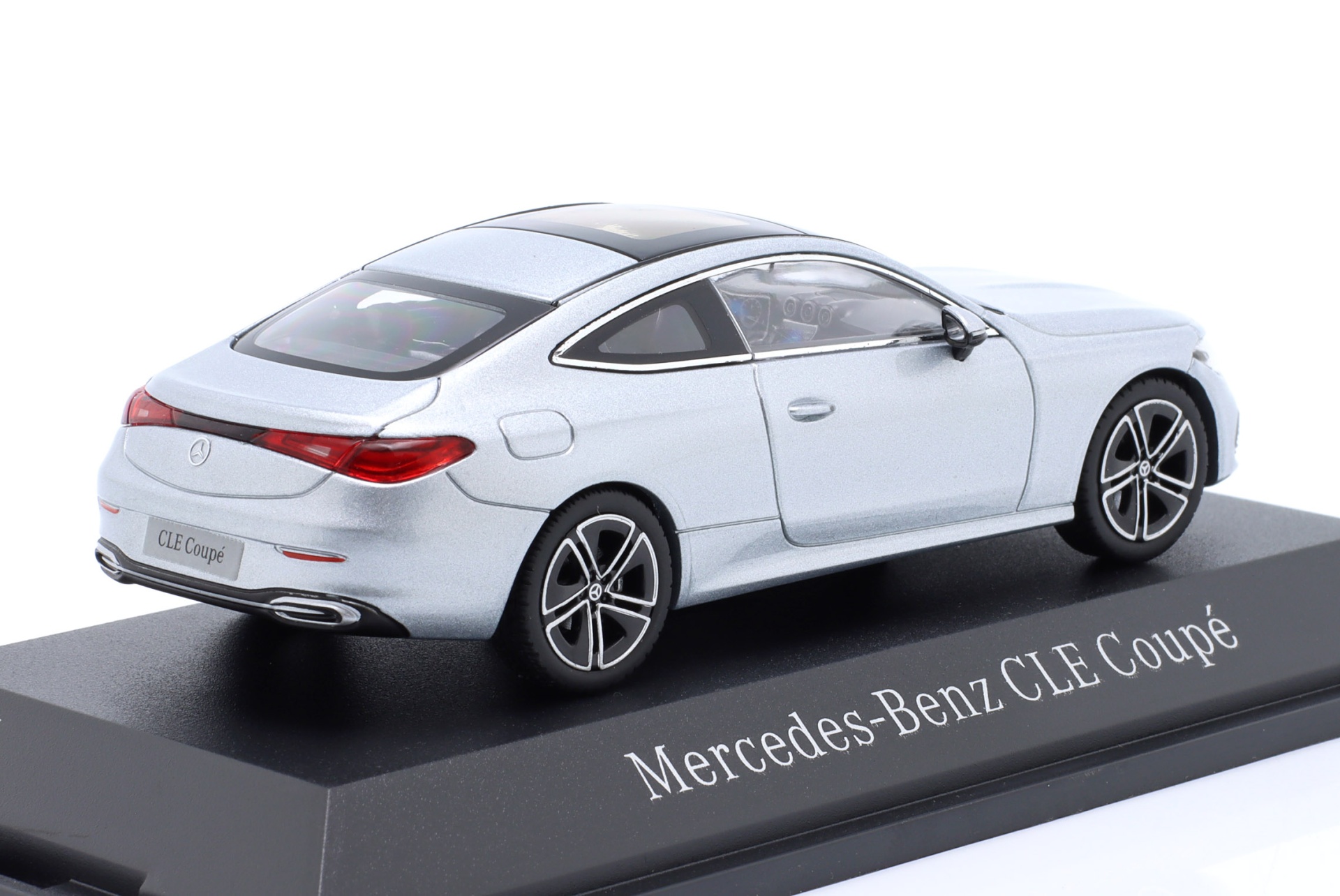 Mercedes-Benz CLE Coupe (C236) Baujahr 2023 hightechsilber  