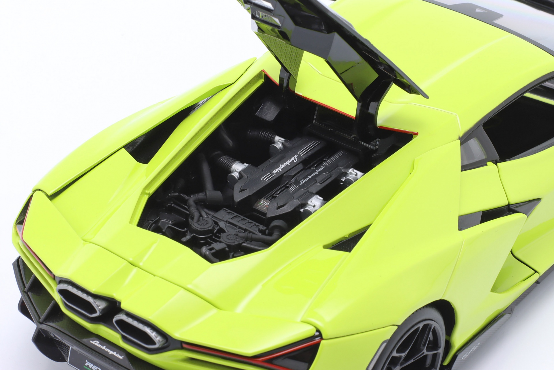 Lamborghini Revuelto Hybrid Baujahr 2023 gr&uuml;n  