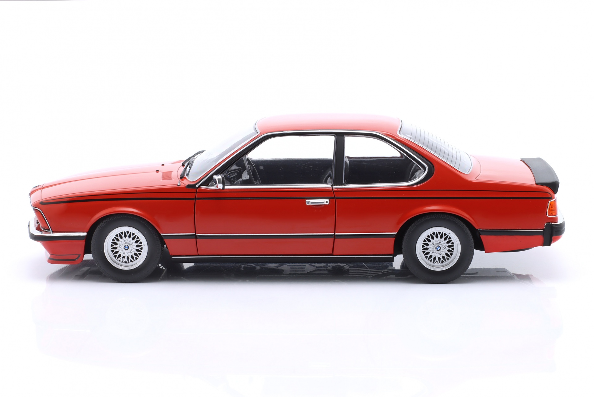 BMW 635 CSI (E24) Baujahr 1984 henna rot  