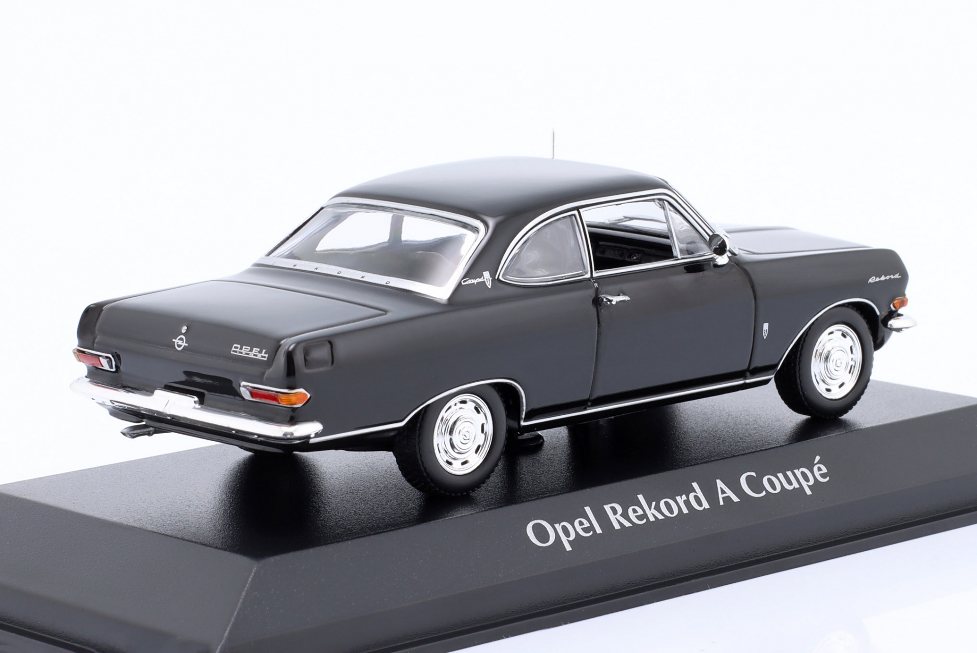 Opel Rekord A Coupe Baujahr 1962 schwarz  
