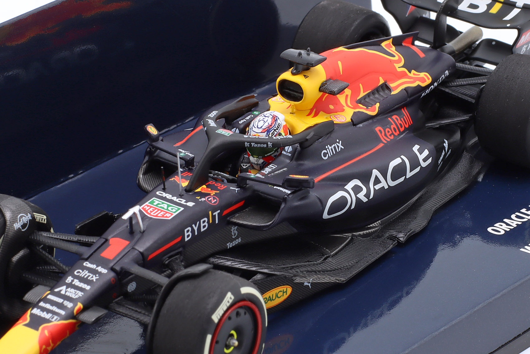 M. Verstappen Red Bull RB18 #1 Sieger USA GP Formel 1 Weltmeister 2022  