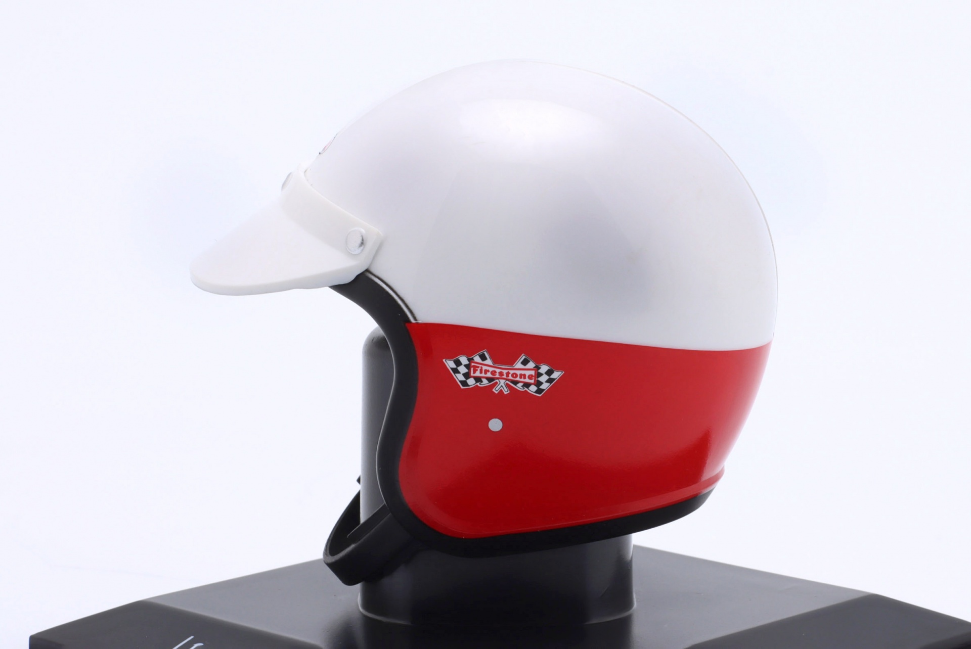 Lorenzo Bandini #18 Scuderia Ferrari 312 Formel 1 1967 Helm   Editions