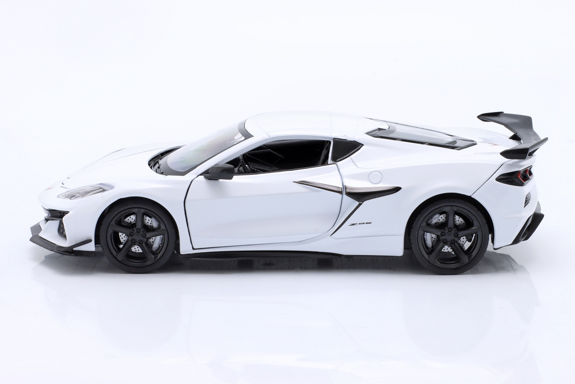 Chevrolet Corvette Z06 Baujahr 2023 wei&szlig;  