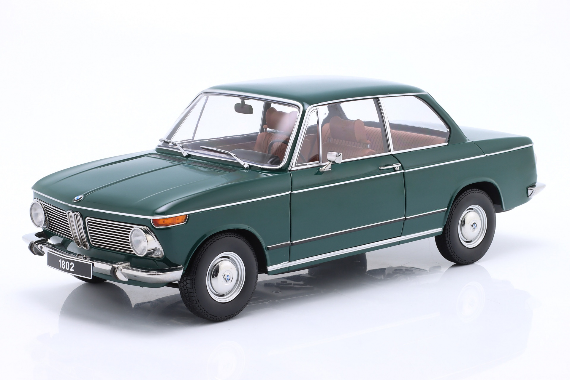 BMW 1802 1. Serie Baujahr 1967 gr&uuml;n  