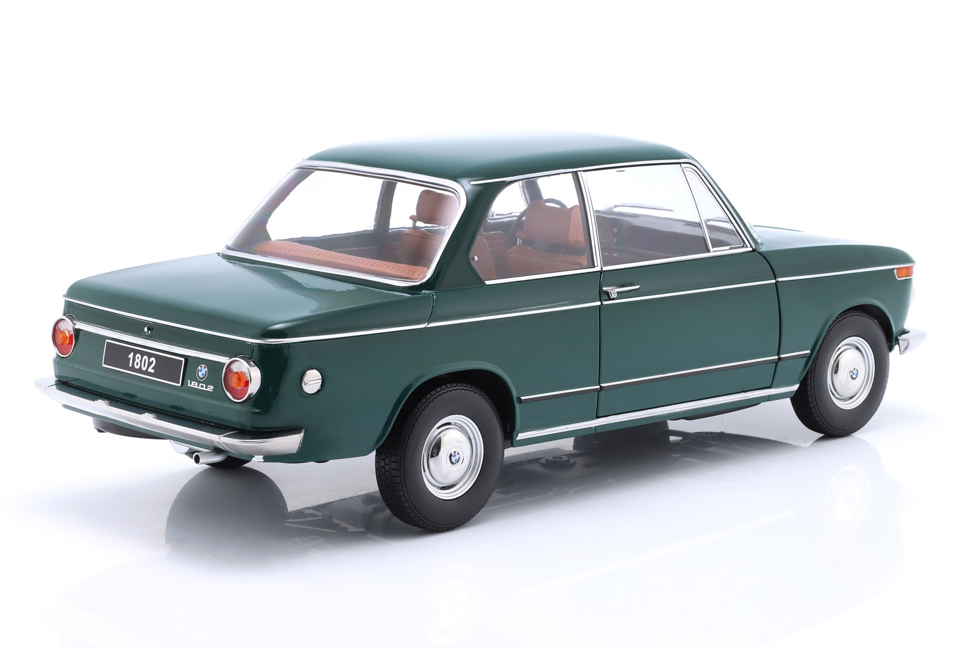 BMW 1802 1. Serie Baujahr 1967 gr&uuml;n  
