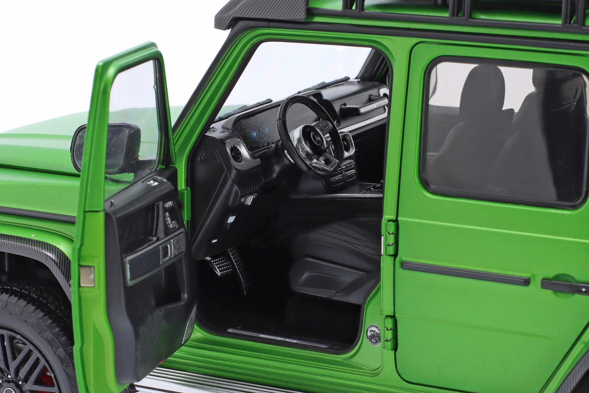 Mercedes-Benz G63 AMG (W463) 4x4 Baujahr 2023 hellgr&uuml;n magno  