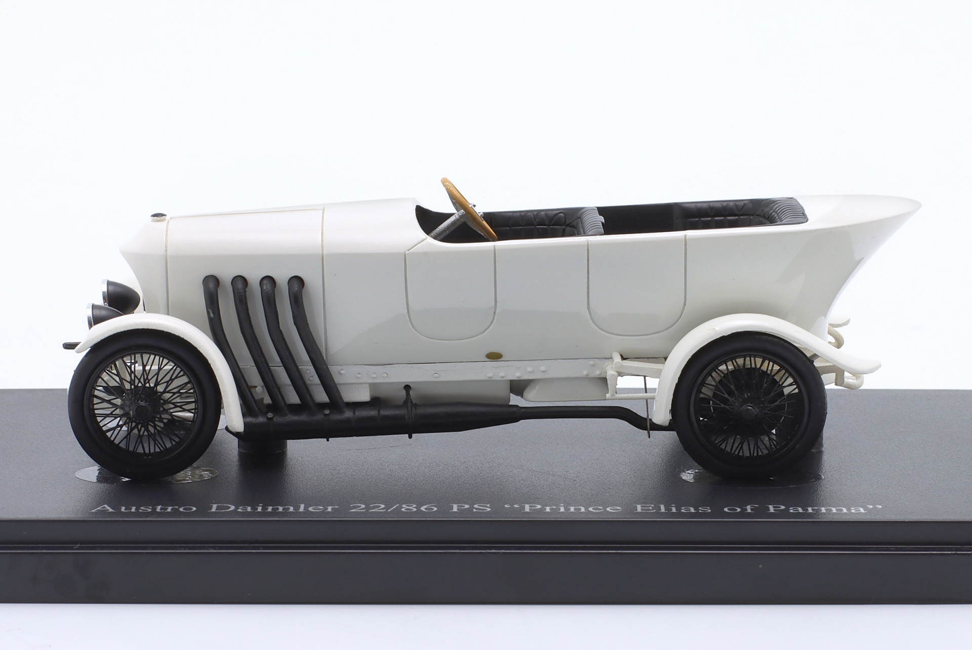 Austro Daimler 22/86 PS "Prince Elias of Parma" Baujahr 1909 wei&szlig;  