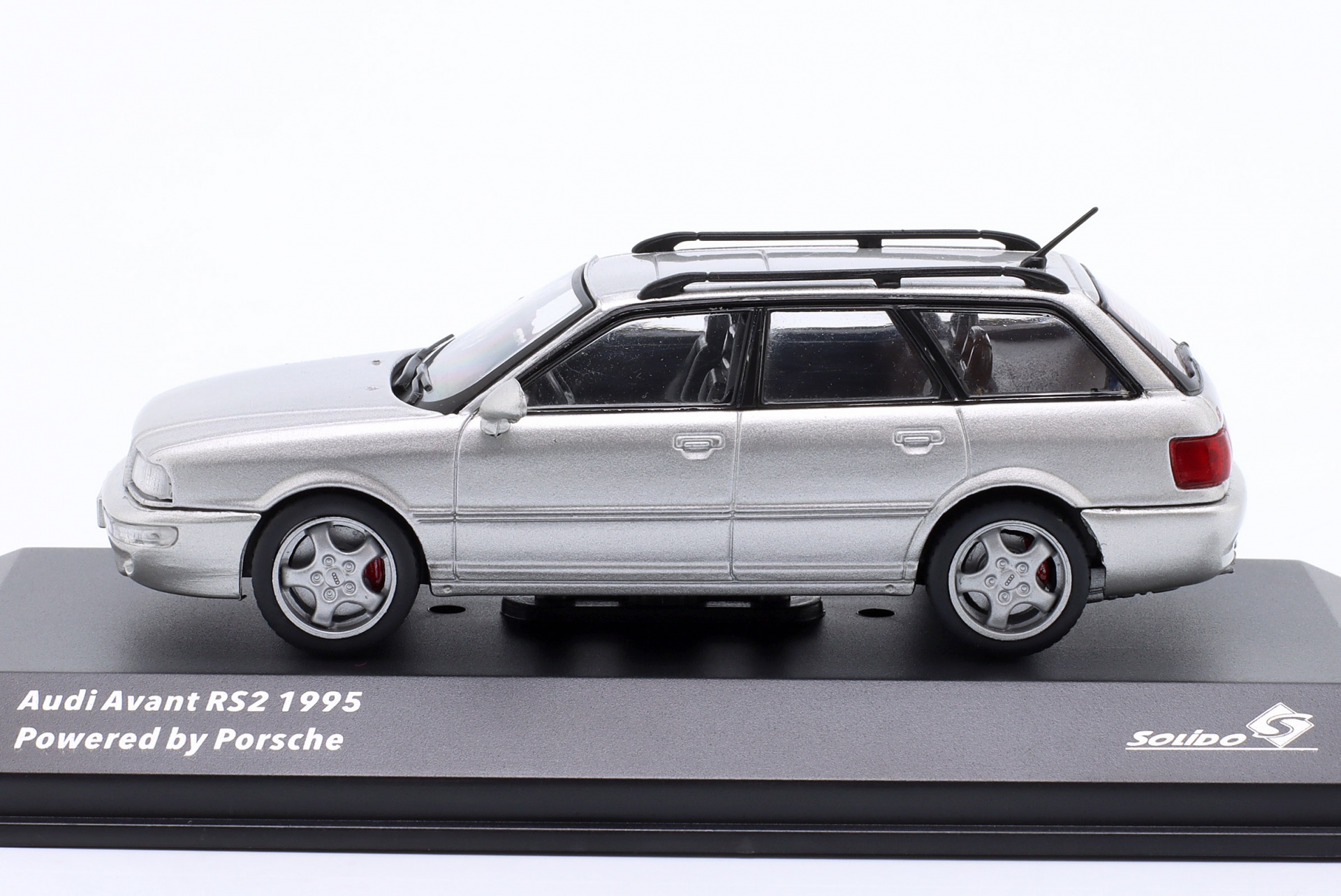 Audi Avant RS2 Baujahr 1995 polarsilber  