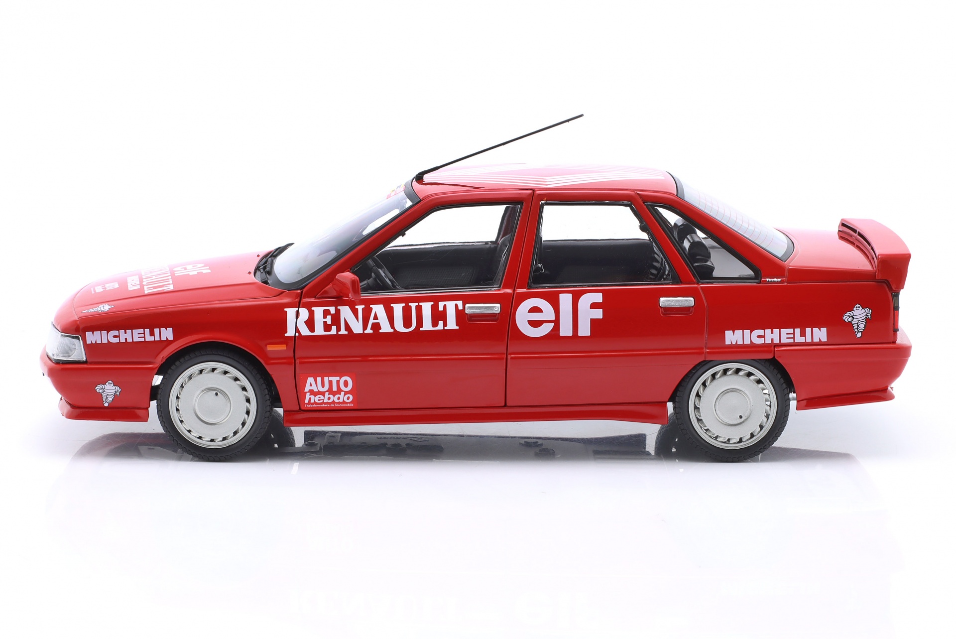 Renault 21 Turbo Mk1 Geschwindigkeitsrekord auf Eis 1988 rot  