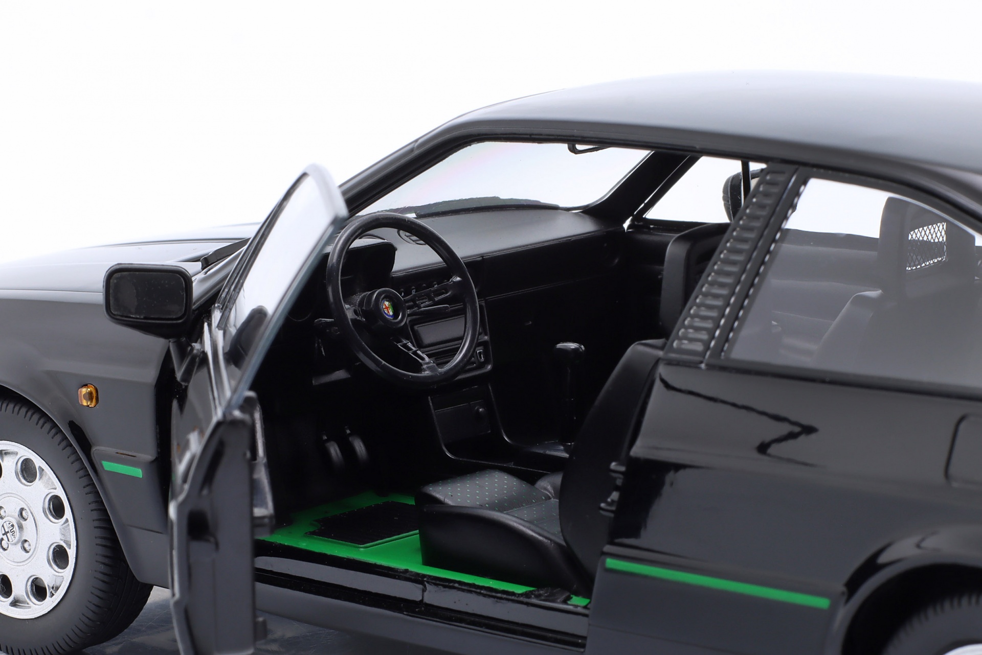 Alfa Romeo Sprint 1.5 Quadrifoglio Verde 1983 schwarz  