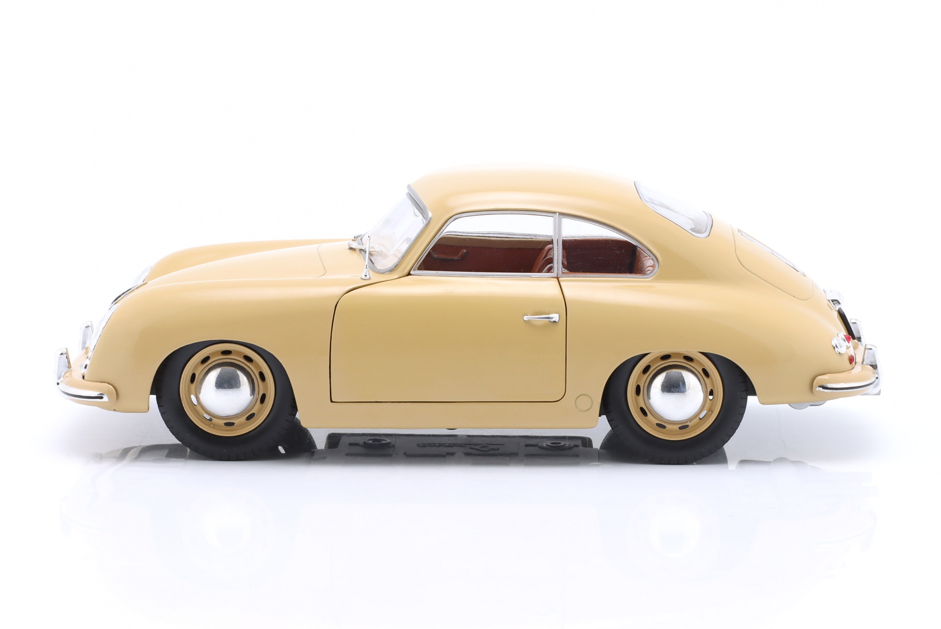 Porsche 356 Pre-A Baujahr 1953 hellbraun  