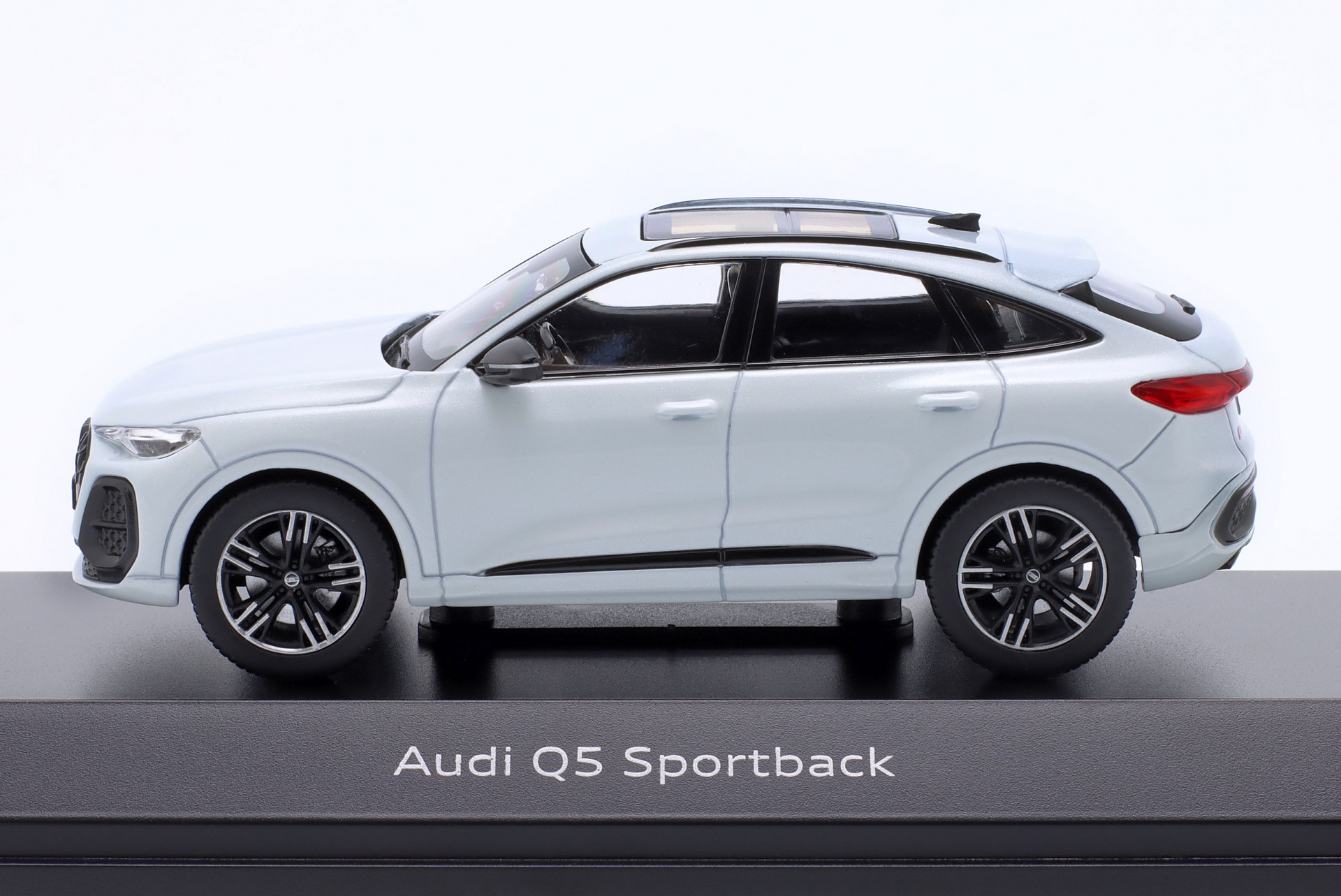Audi Q5 Sportback gletscherwei&szlig;  