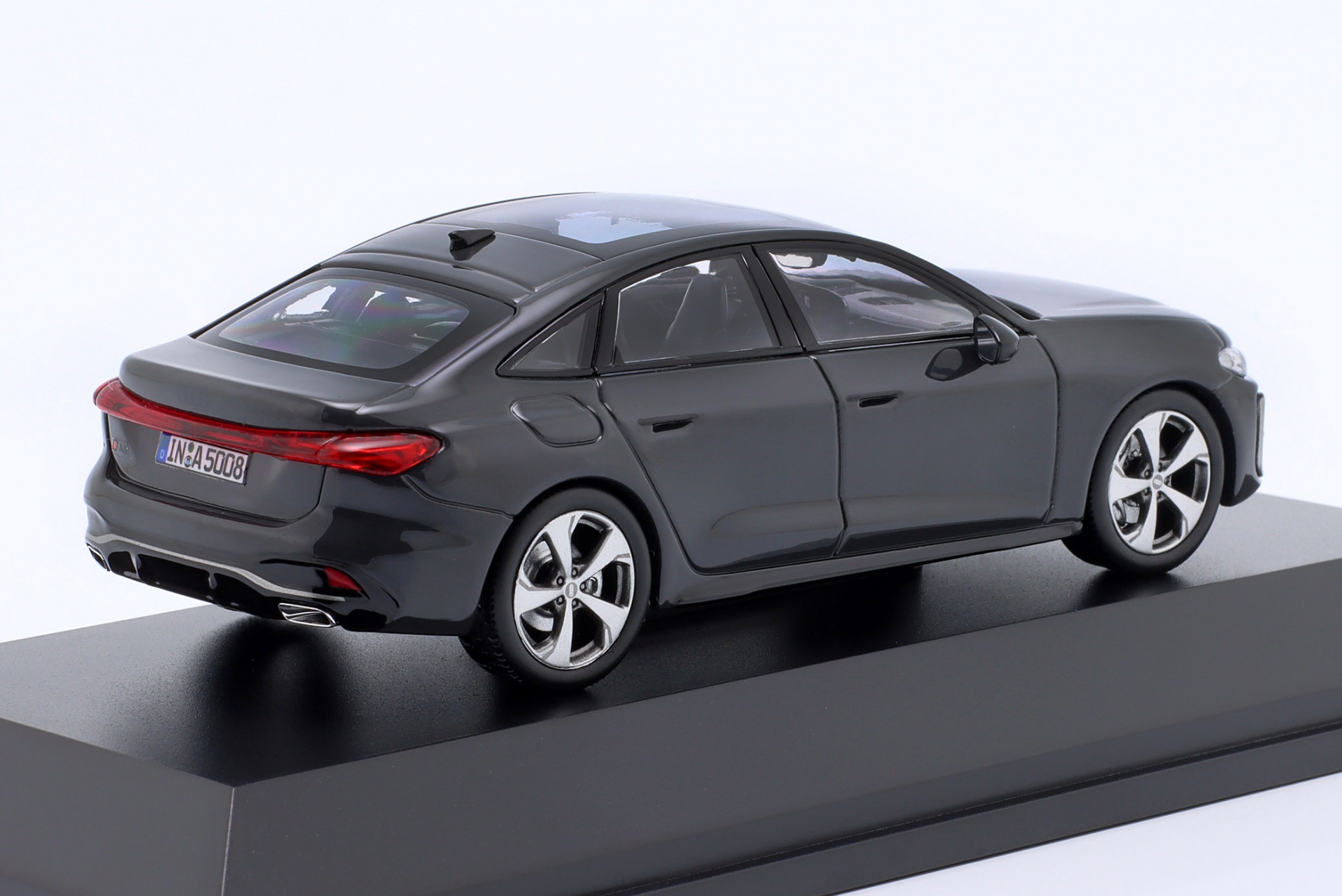 Audi A5 Limousine magnetgrau  