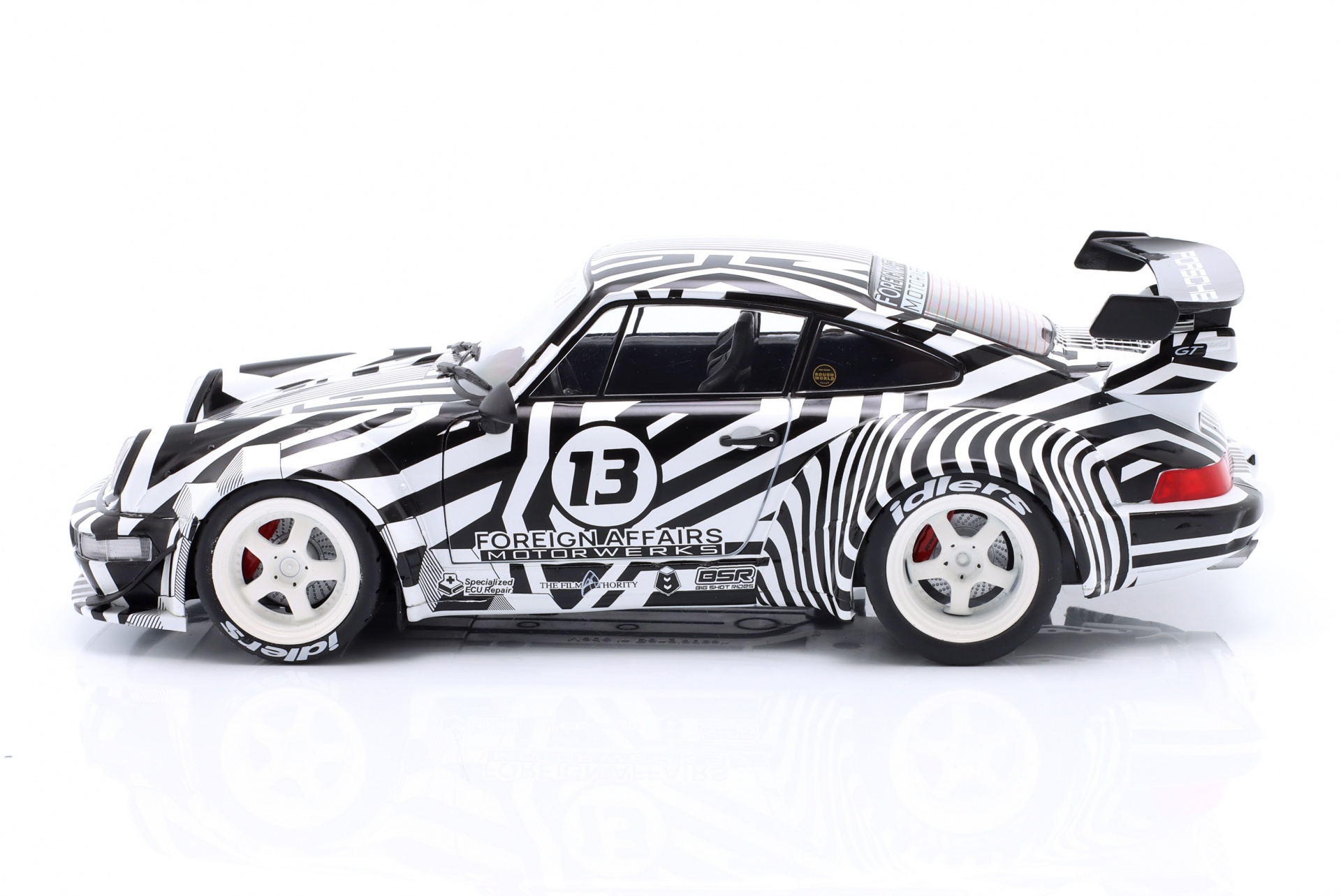 Porsche 911 (964) RWB Rauh-Welt THE ZEBRA 2022 wei&szlig; / schwarz  