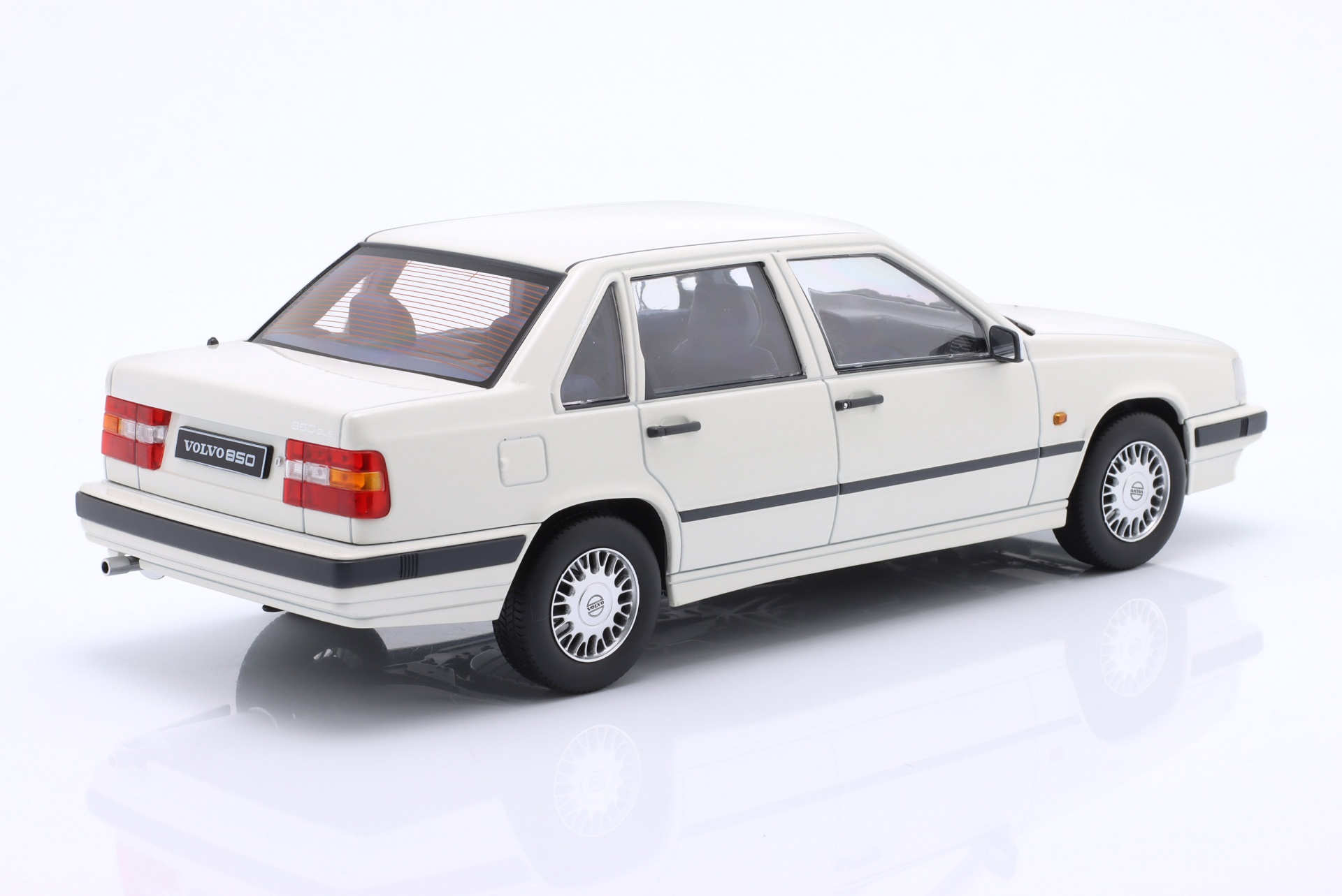 Volvo 850 Baujahr 1993 wei&szlig;  