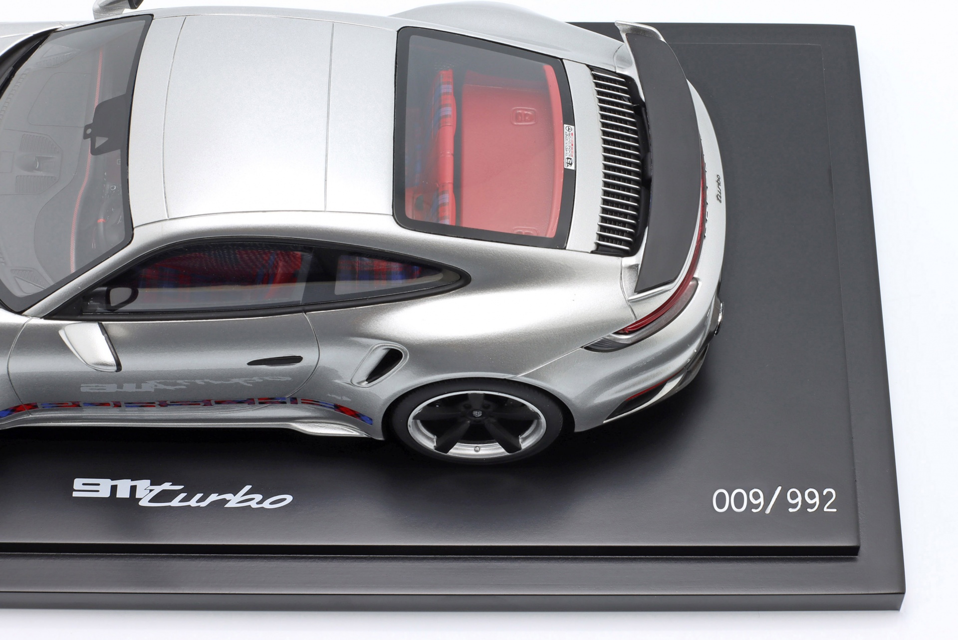 Porsche 911 (992) First Turbo Sonderwunsch   / Limitierung #009