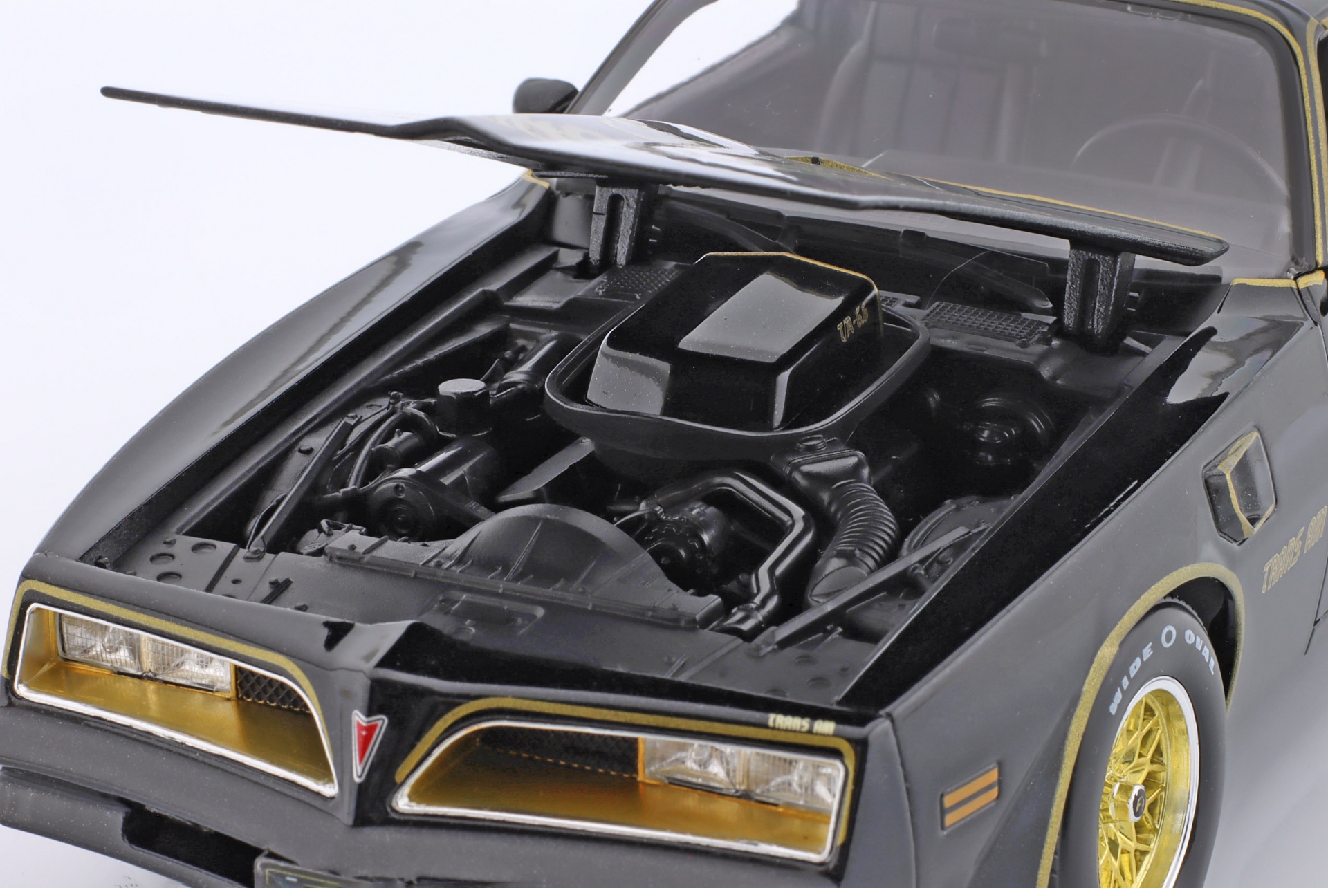Pontiac Firebird Baujahr 1978 schwarz / gold  