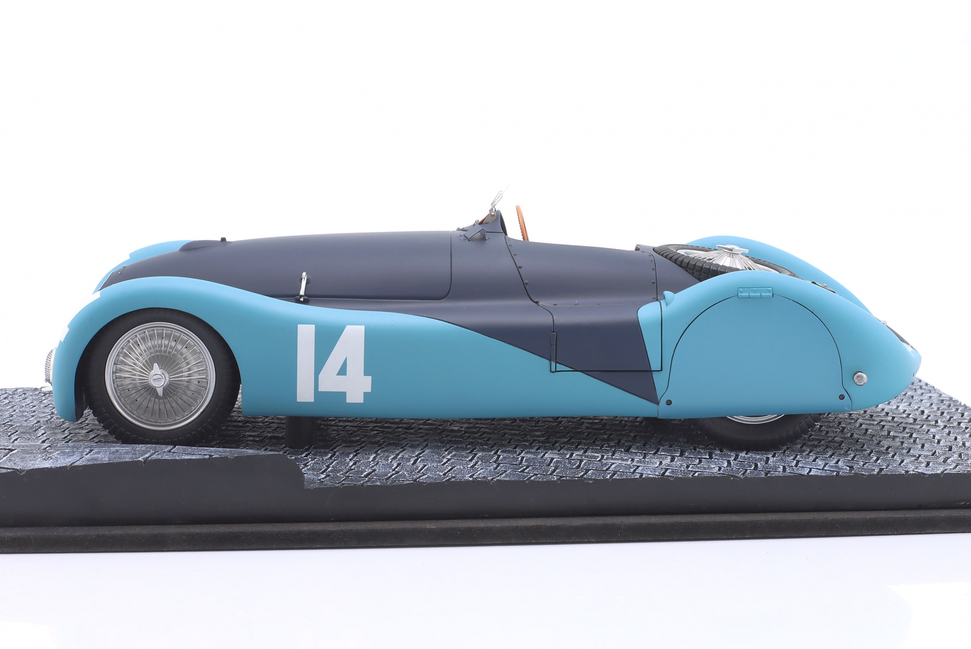 Jean-Pierre Wimille Bugatti Type T57S 45 #14 Frankreich GP 1937  