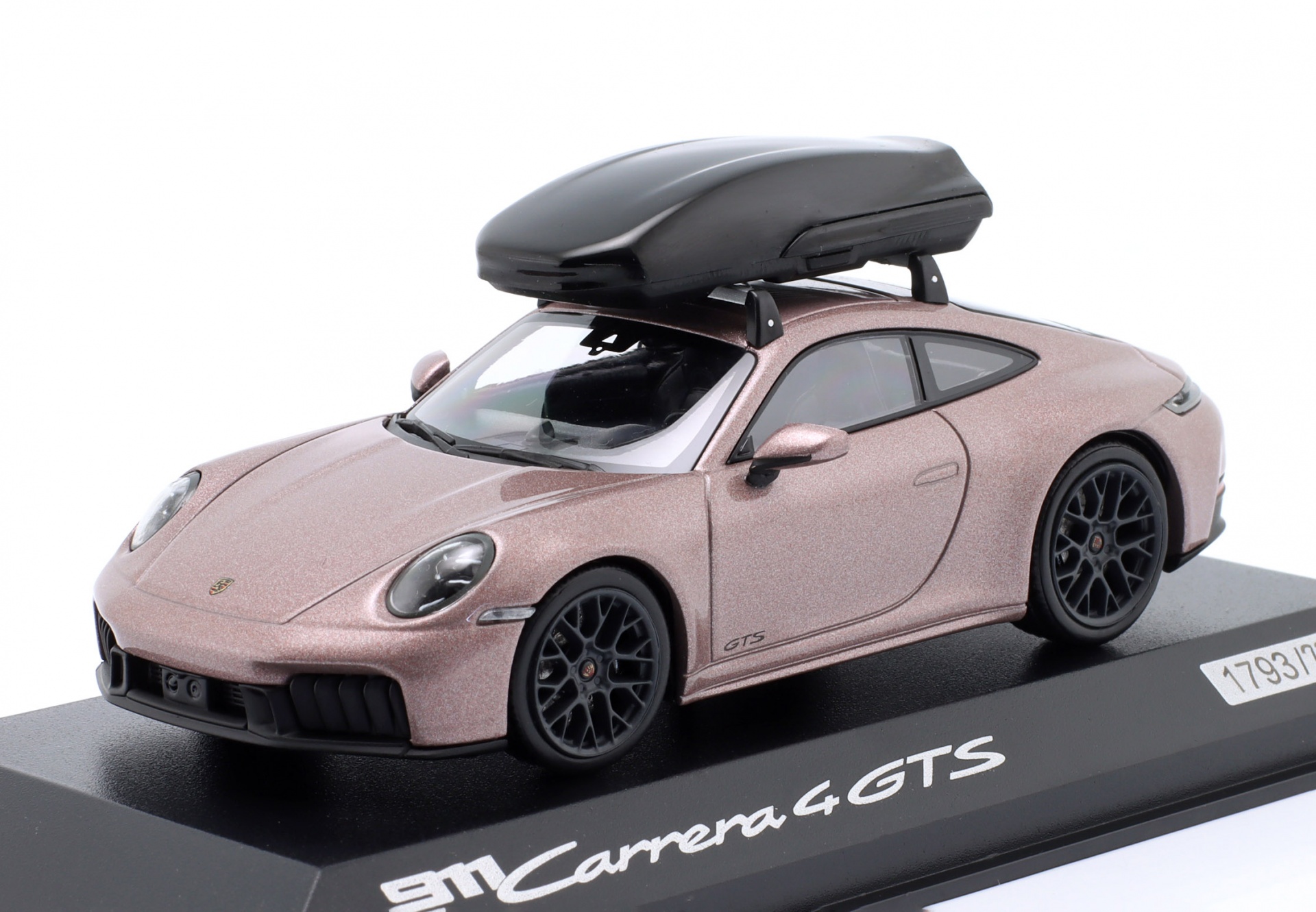 Porsche 911 (992.2) Carrera 4 GTS Baujahr 2024 frozenberry  