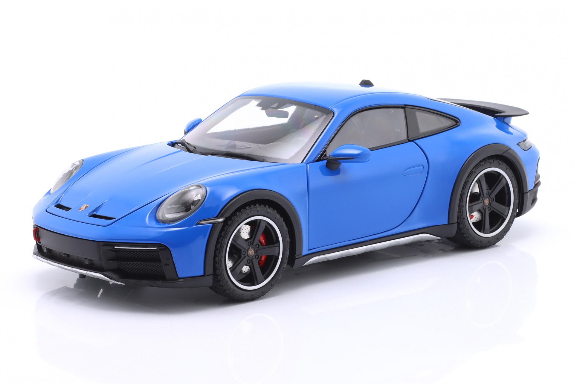 Porsche 911 (992) Dakar Baujahr 2022 blau  