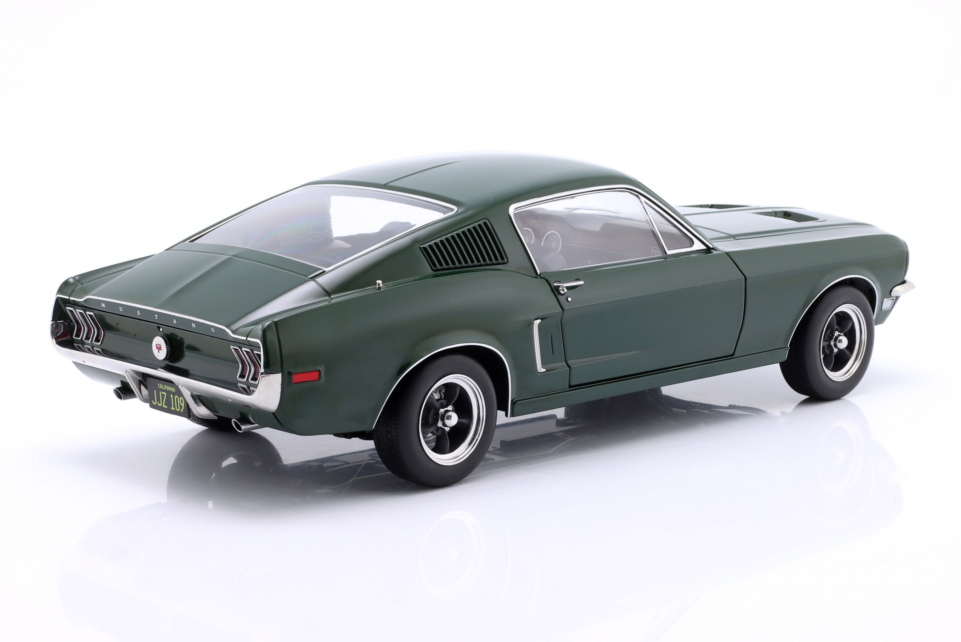 Ford Mustang GT Fastback Bullitt Baujahr 1968 dunkelgr&uuml;n  