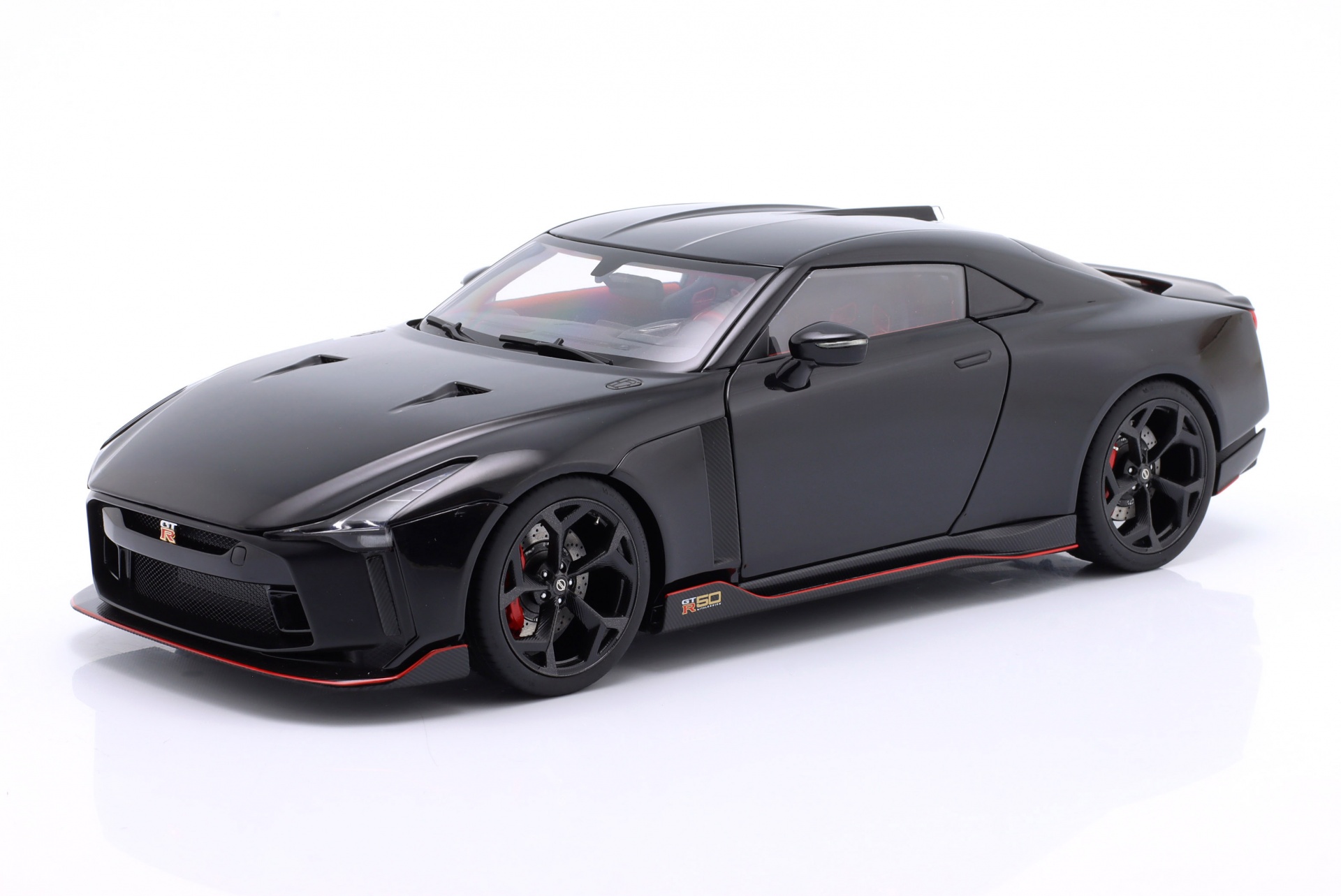Nissan GT-R50 by Italdesign 2020 schwarz / mattschwarz  