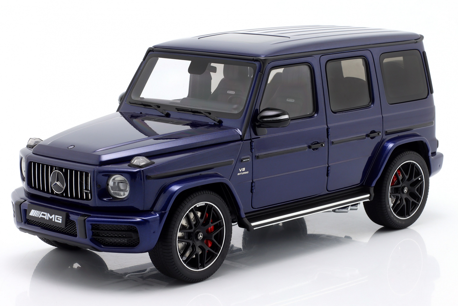 Mercedes-Benz AMG G63 Baujahr 2019 brilliant blau metallic  