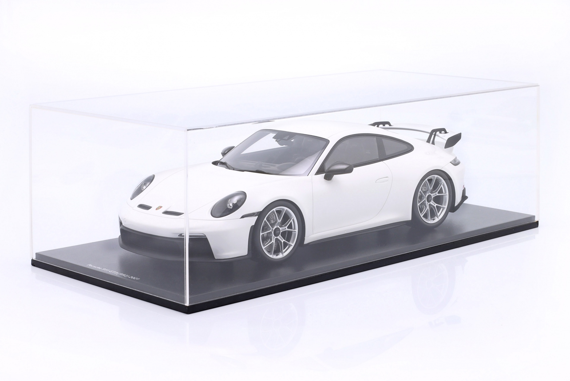 Porsche 911 (992) GT3 Baujahr 2021 wei&szlig;  