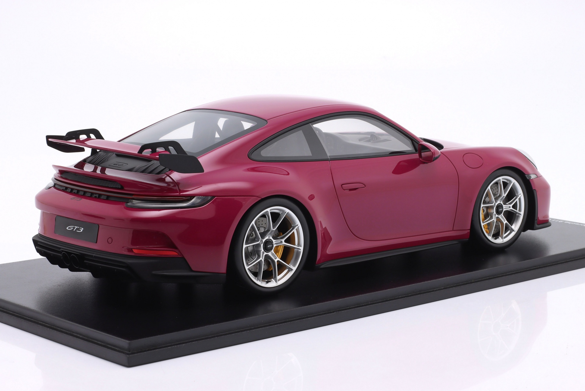 Porsche 911 (992) GT3 Baujahr 2021 sternrubin  
