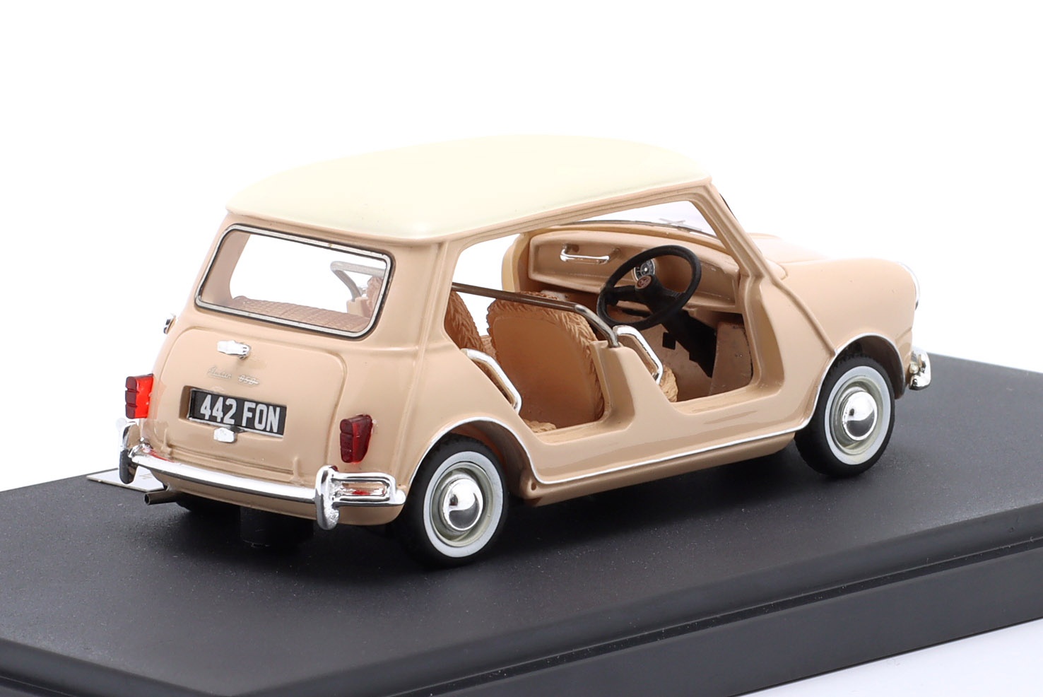 Mini Beach Car Baujahr 1962 beige / wei&szlig;  