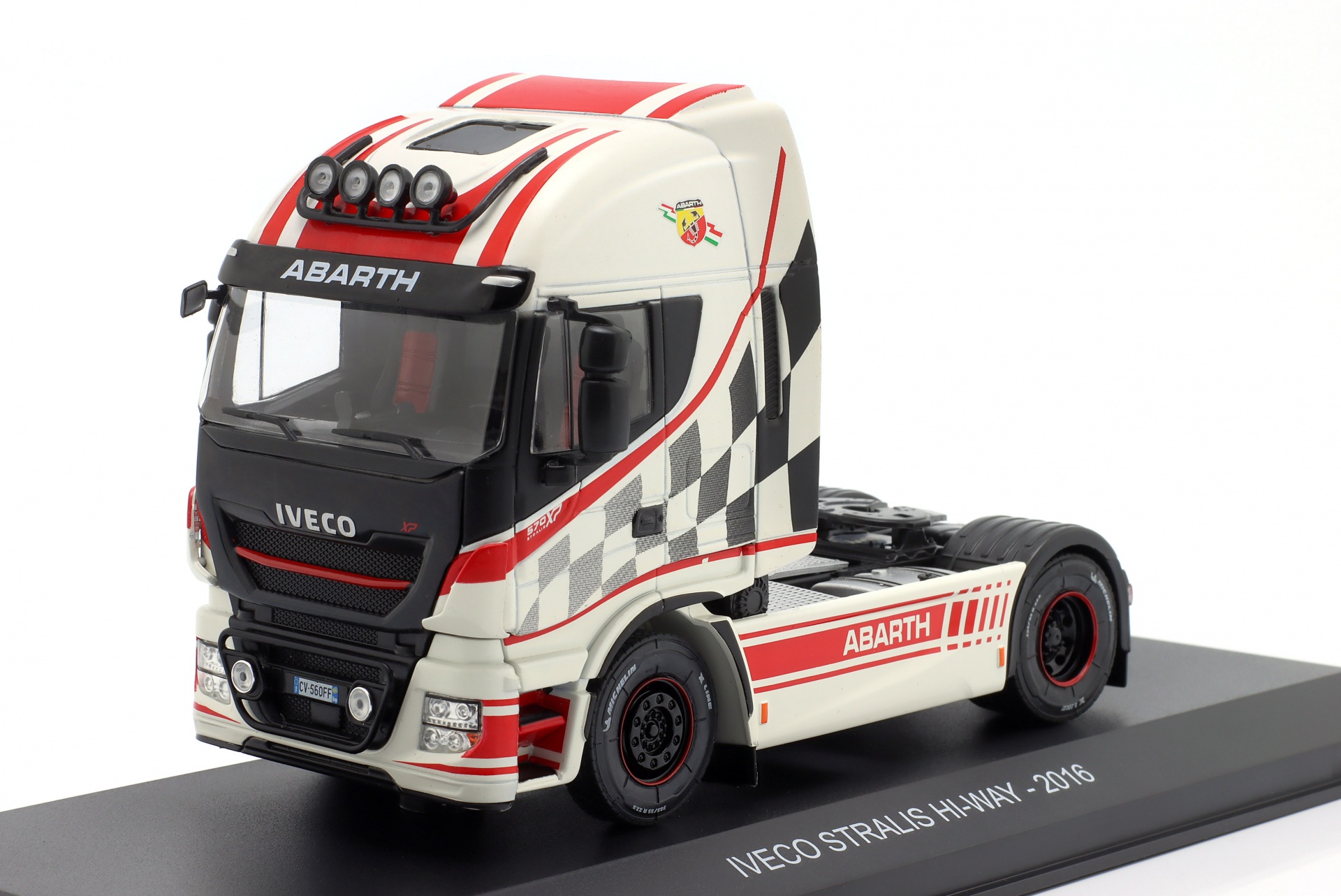 Iveco Stralis Hi-Way Sattelzugmaschine 2016 Abarth  