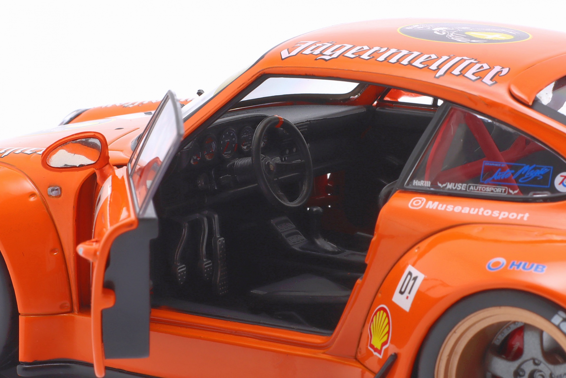 Porsche 911 (993) RWB Rauh-Welt Bodykit J&auml;germeister #7 2020 orange  