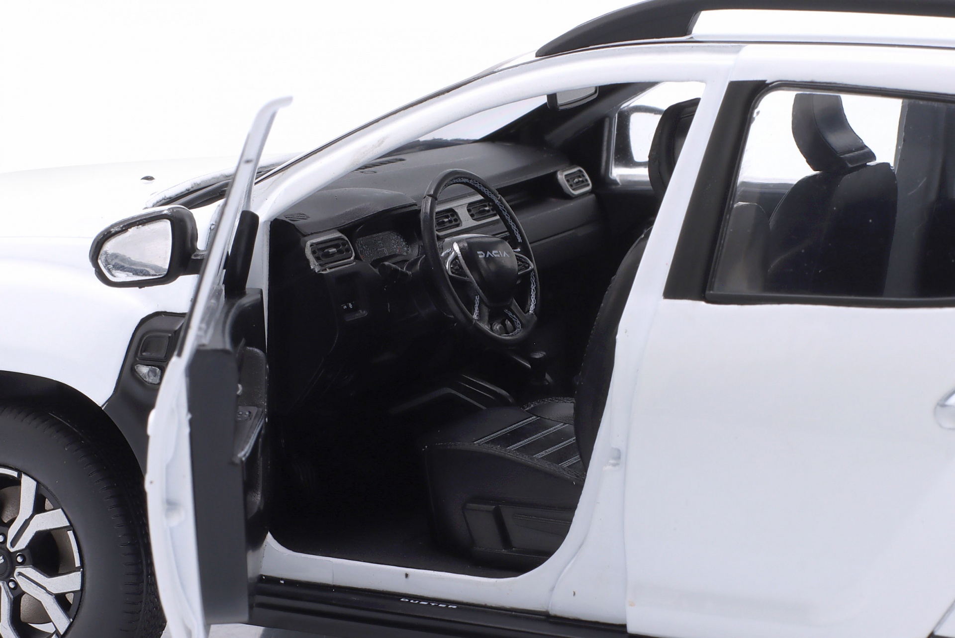 Dacia Duster PH.2.5 Baujahr 2024 wei&szlig;  