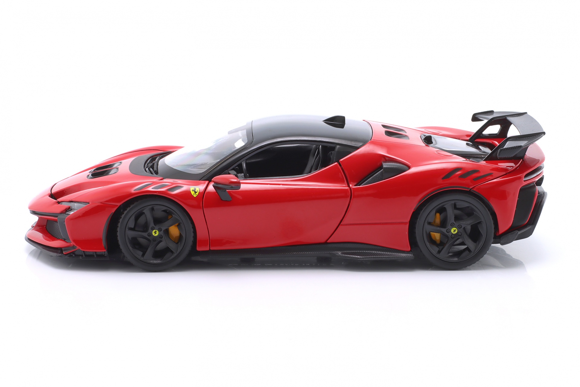 Ferrari SF90 XX Stradale Baujahr 2024 rot  