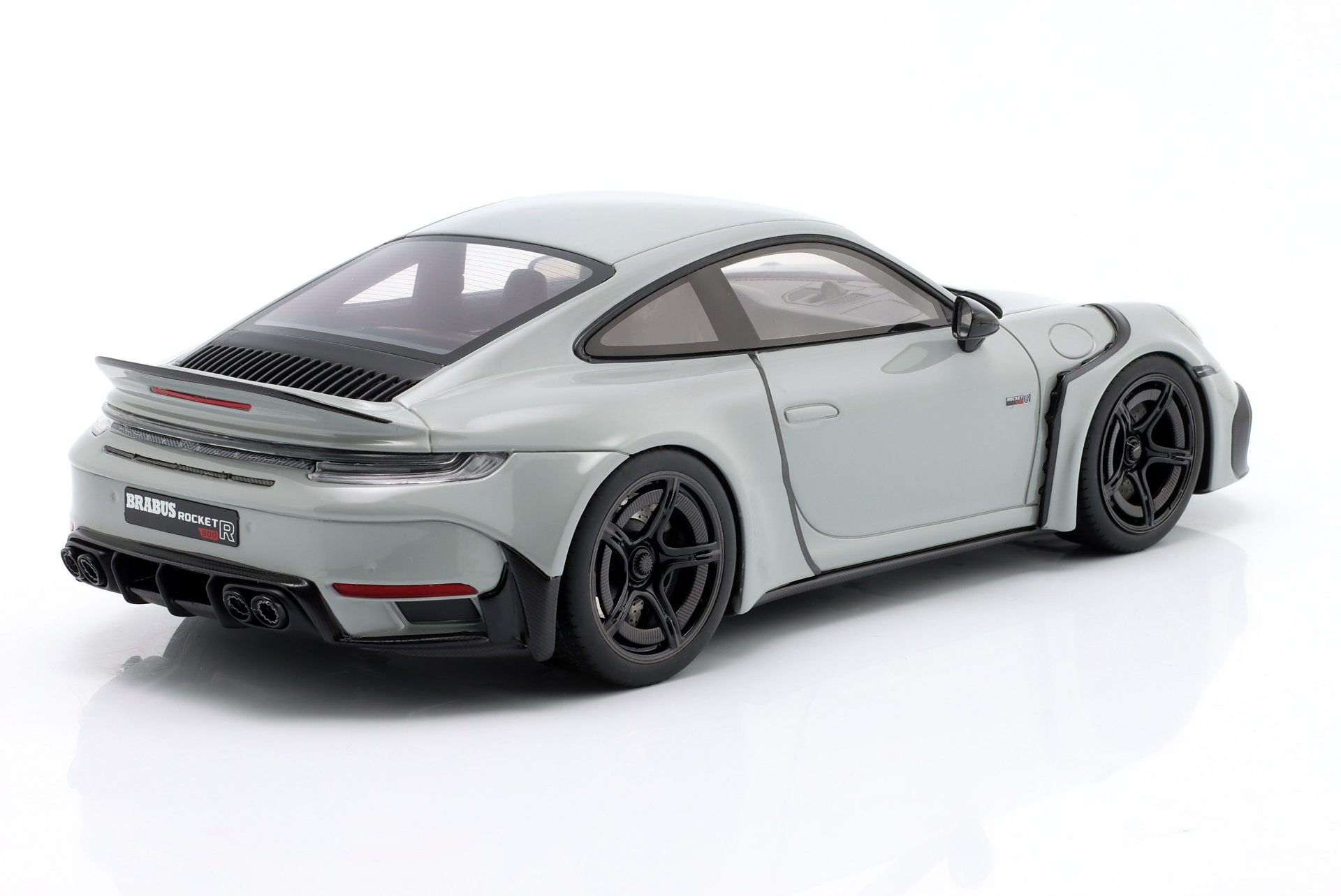 Brabus 900 Rocket-R Baujahr 2023 nardo grau  GT-Spirit