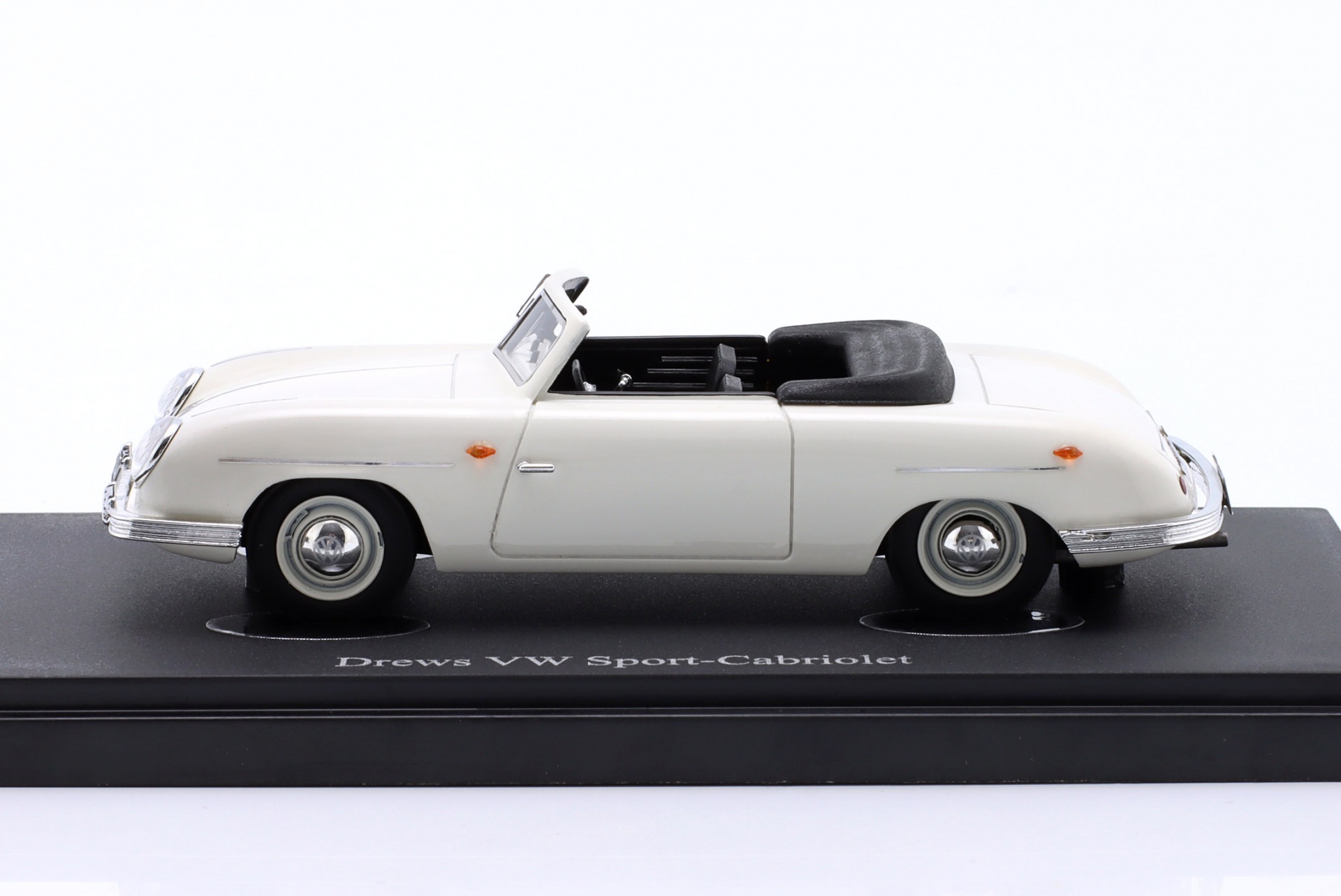 Drews VW Sport-Cabriolet Baujahr 1949 wei&szlig;  