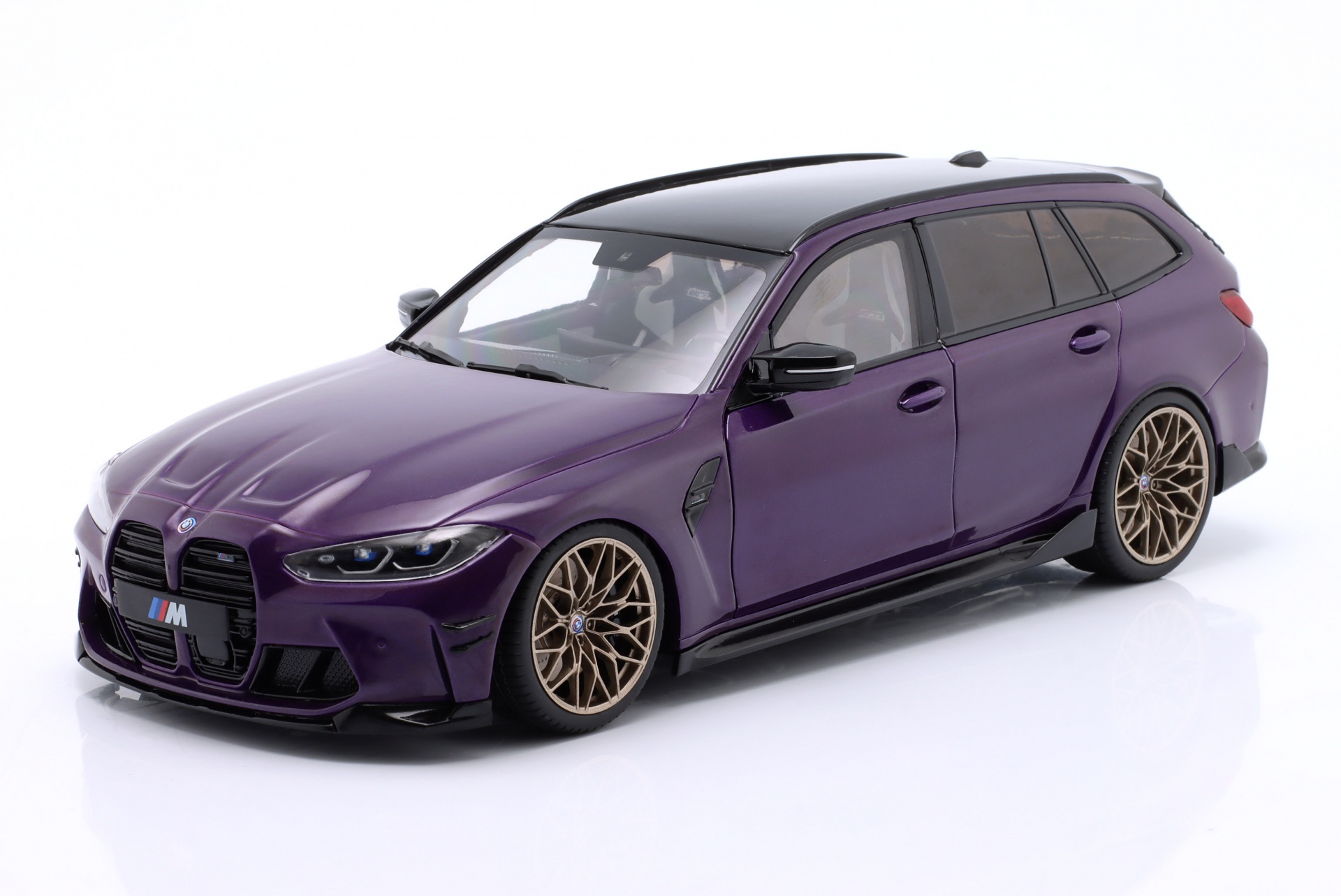 BMW M3 (G81) Touring Baujahr 2024 lila metallic  